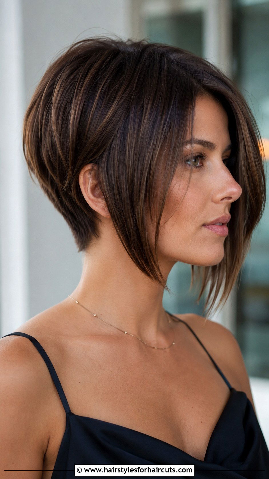 Disconnected Pixie Bob - 25 craziest haircuts - 25 craziest haircuts