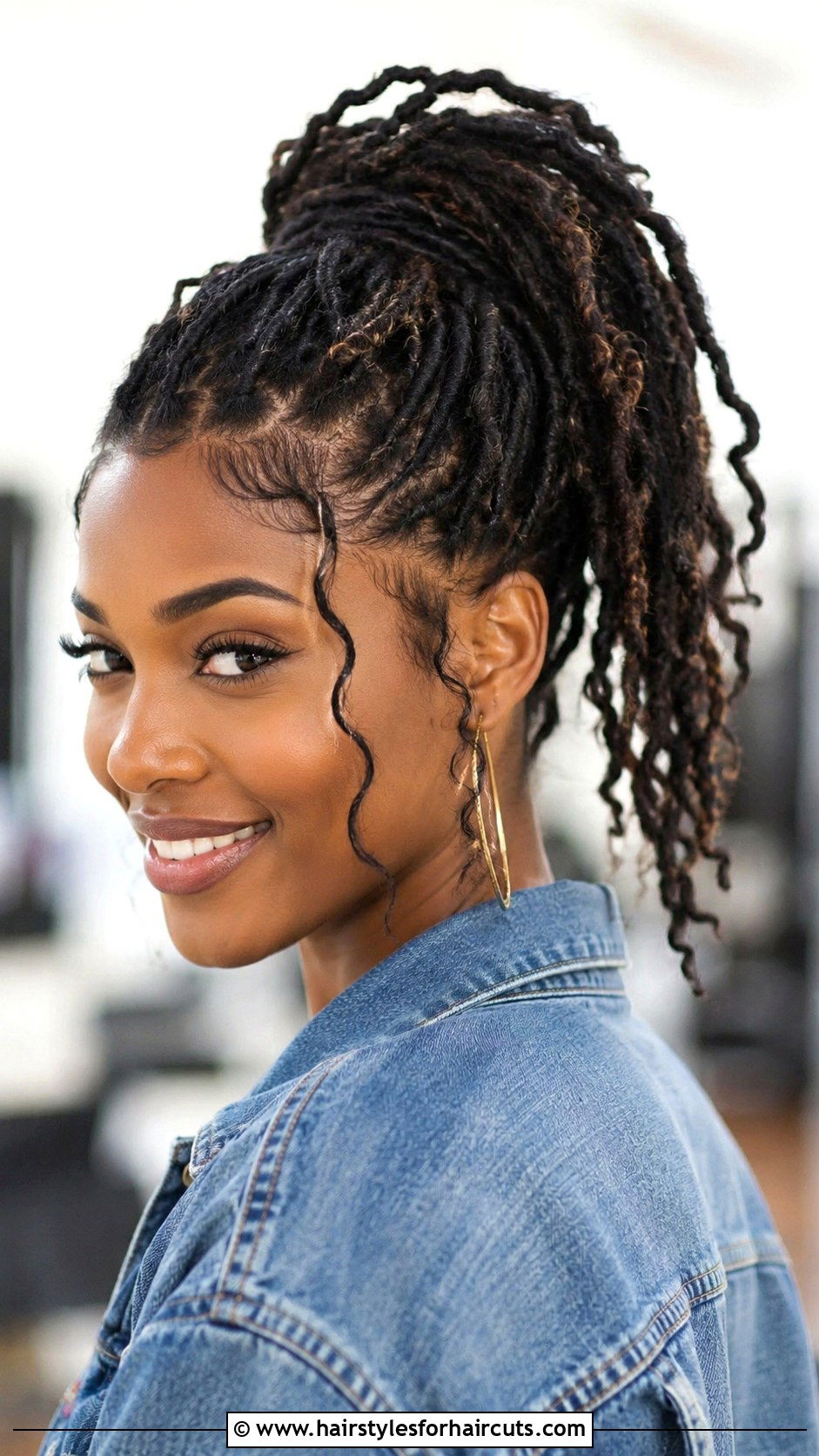 Distressed Butterfly Locs Ponytail - 25 hairstyles with one bundle of hair - 25 hairstyles with one bundle of hair