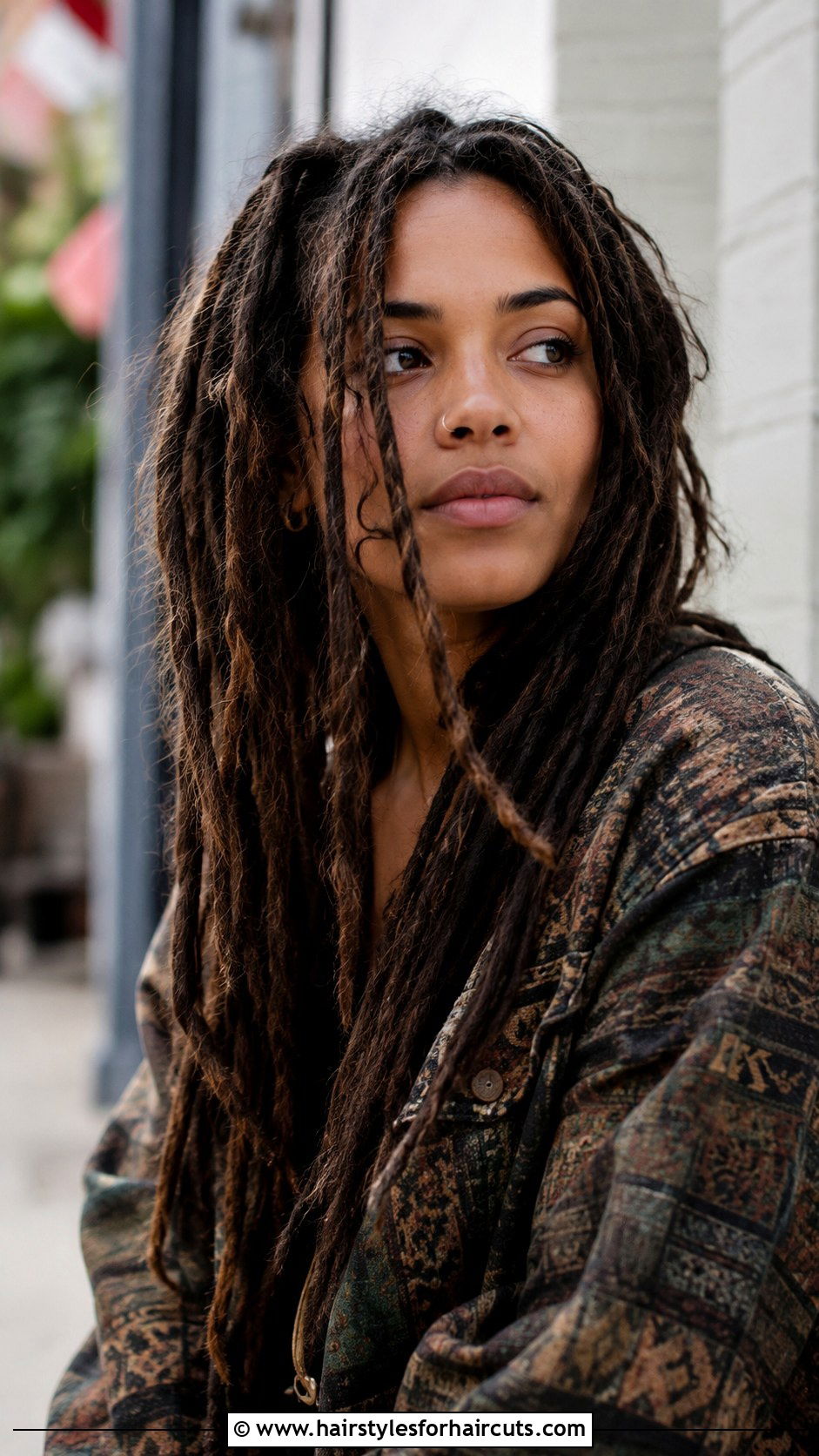 Distressed Dreadlocks - 25 dred hairstyles - 25 dred hairstyles