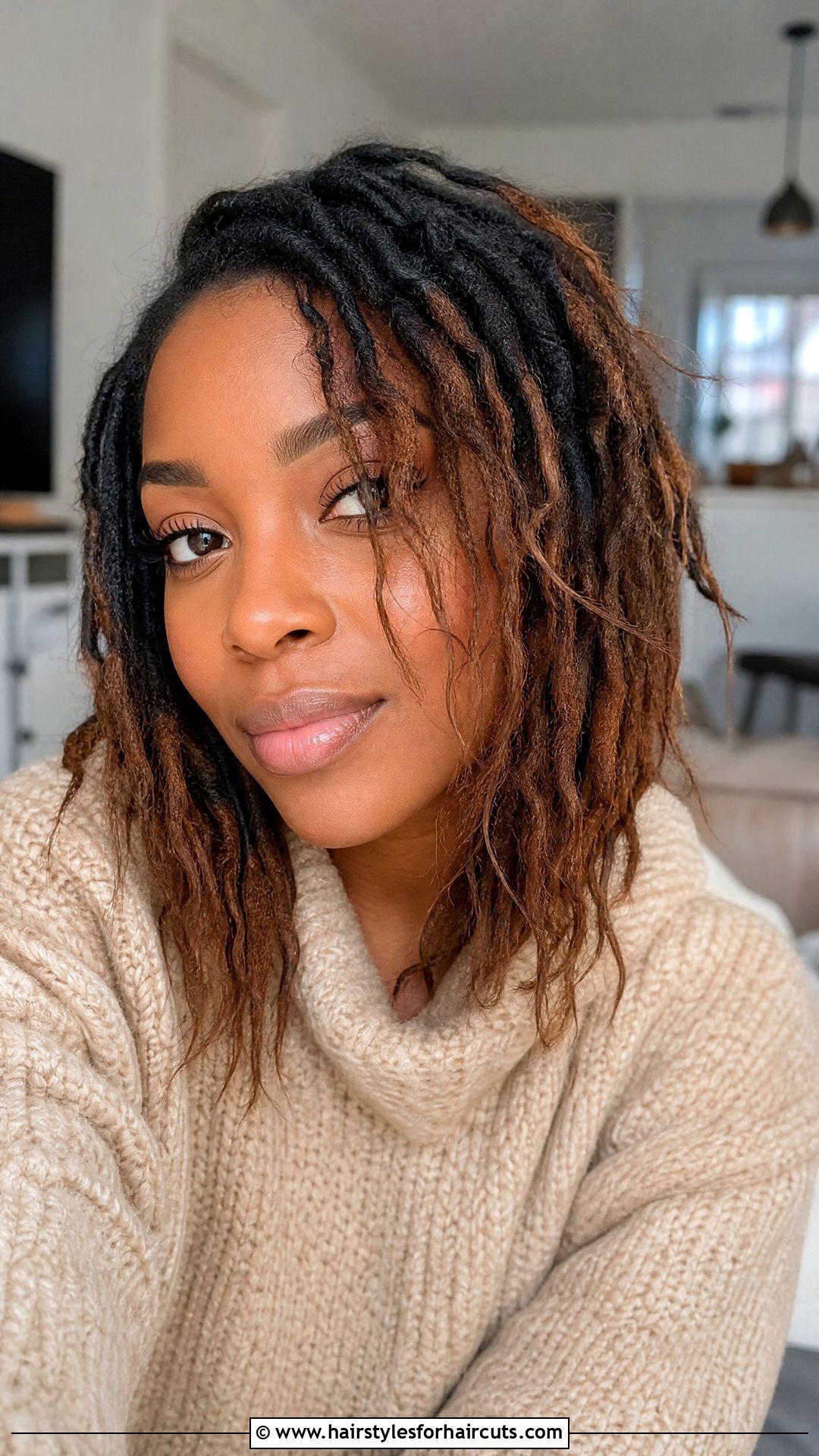 Distressed Locs - 25 dreadlock hairstyles for women - 25 dreadlock hairstyles for women