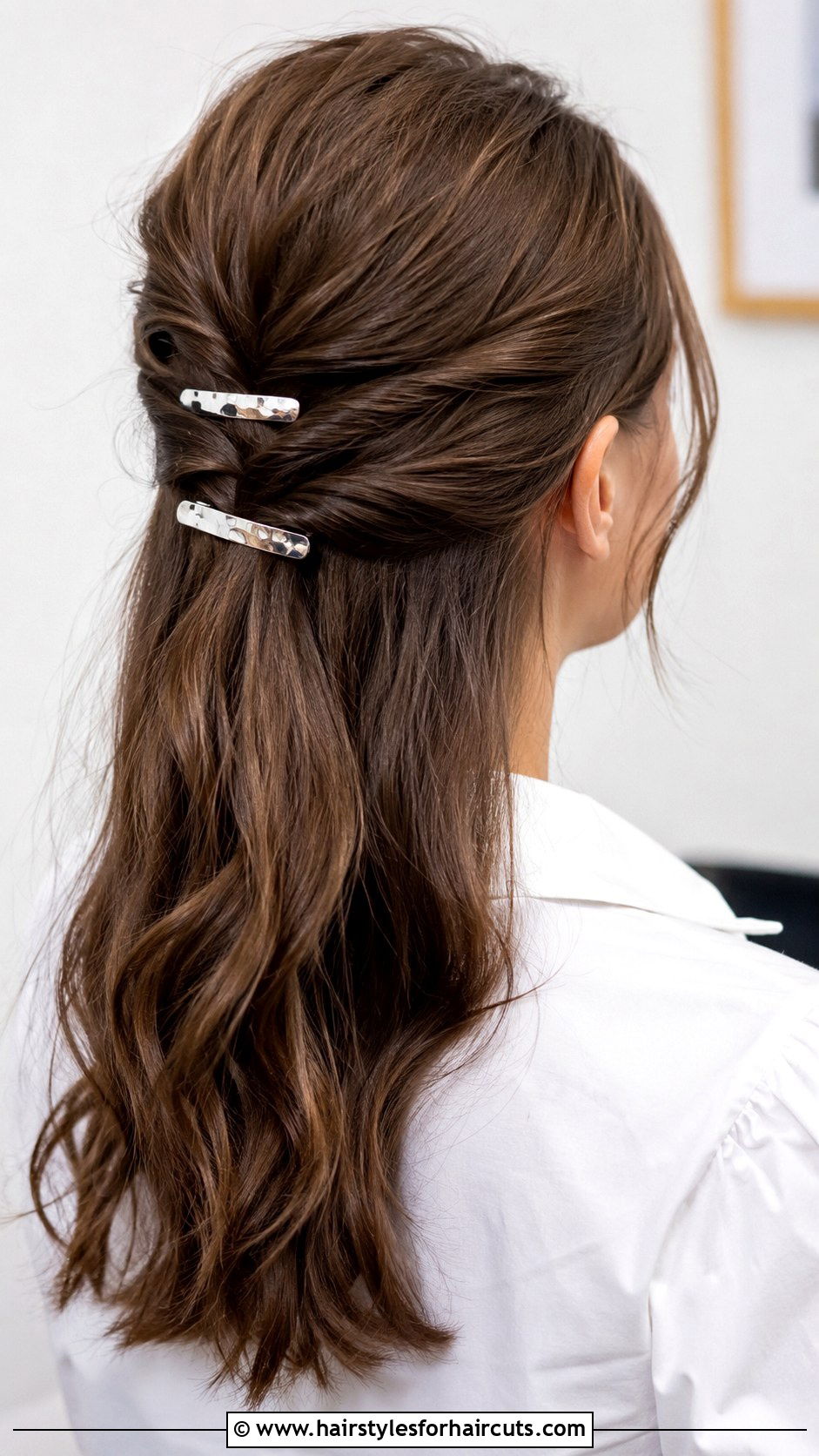 Double Barrette Half Up Look - 25 clip hairstyles for medium hair - 25 clip hairstyles for medium hair