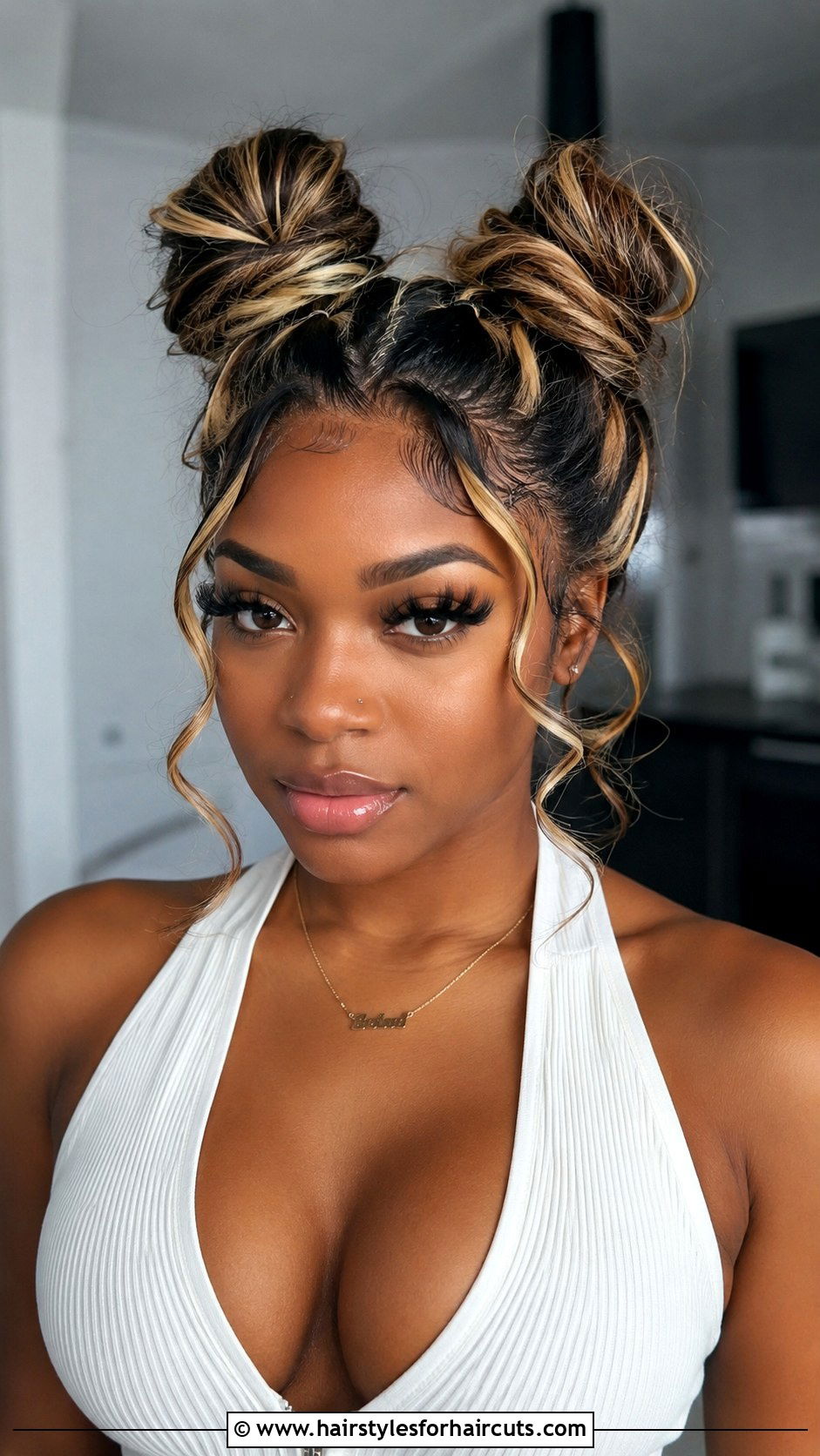 Double Buns With Blonde Highlights - 25 double bun hairstyles black hair - 25 double bun hairstyles black hair