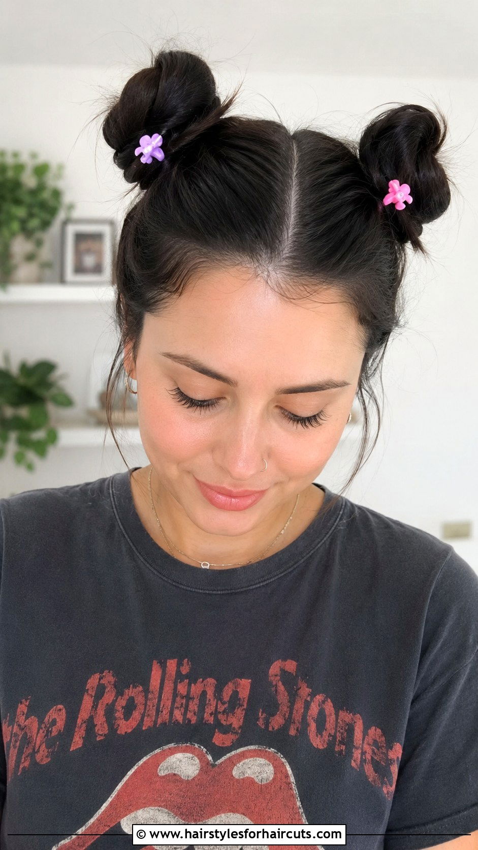 Double Clip Space Buns - 25 easy hair clip hairstyles - 25 easy hair clip hairstyles