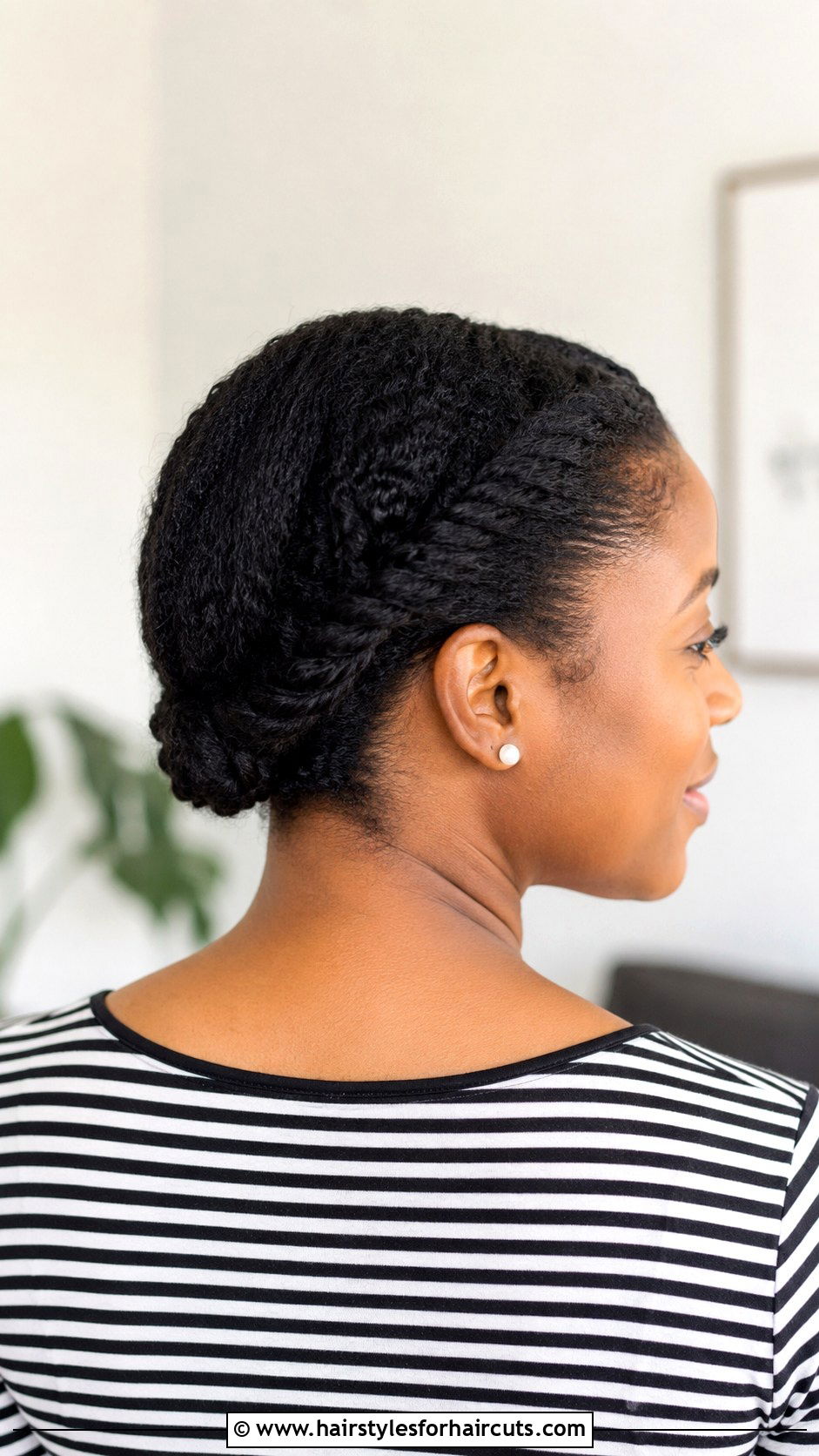 Double Twist Hairstyle - 25 easy and quick hairstyles - 25 easy and quick hairstyles