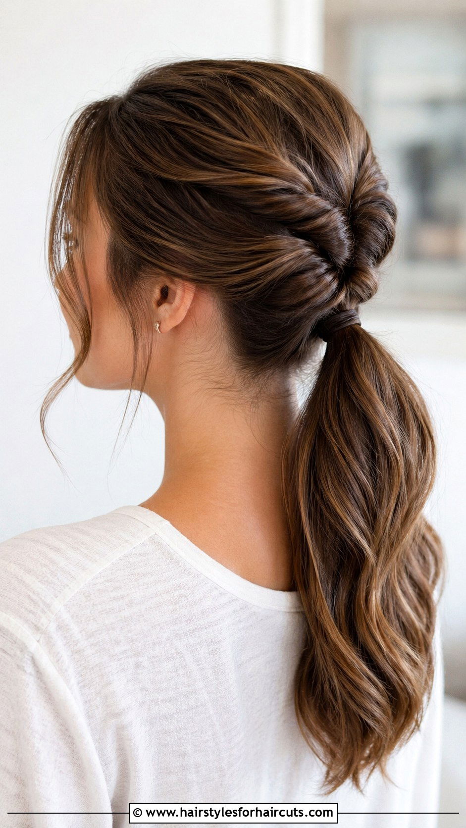 Double Twisted Ponytail - 25 cute hairstyles for straight hair girls - 25 cute hairstyles for straight hair girls