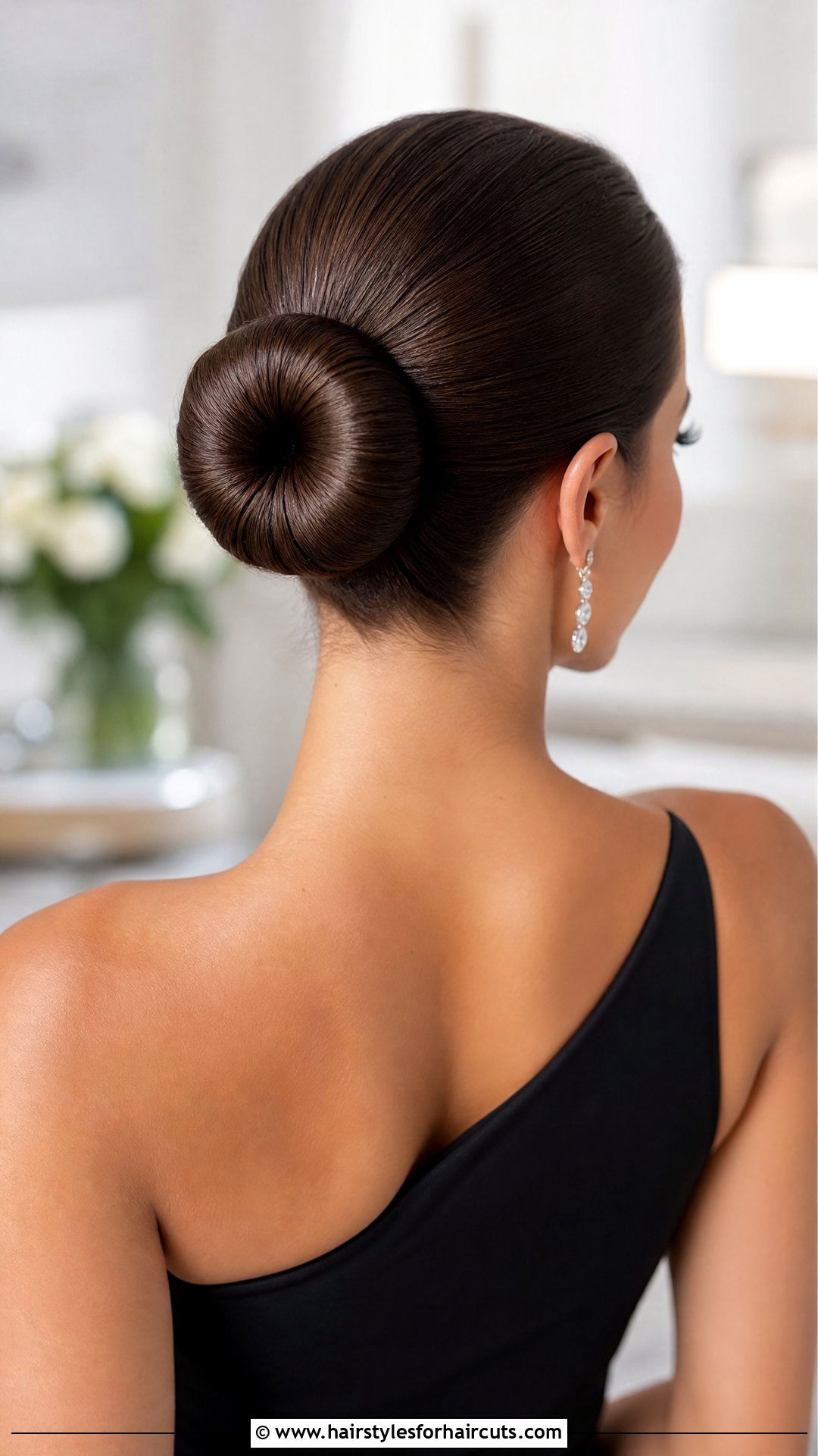 Doughnut Bun For Wedding - 25 bun hairstyles for wedding - 25 bun hairstyles for wedding