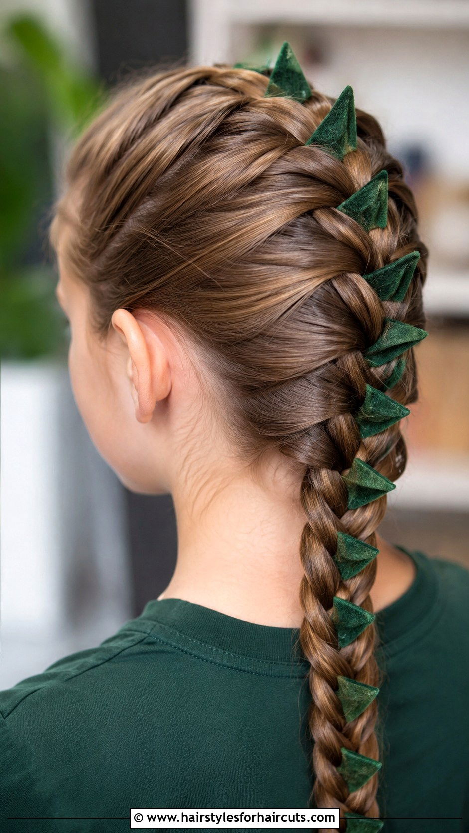 Dragon Spine Braid - 25 funny hairstyles for girls - 25 funny hairstyles for girls