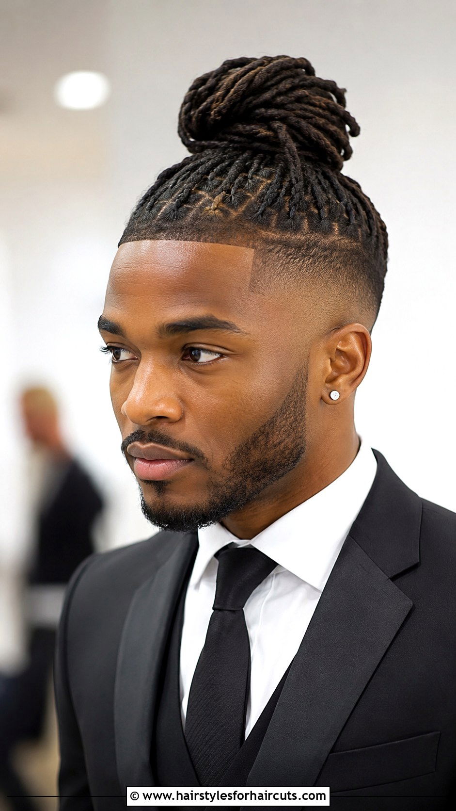 Dreadlock Bun - 25 dread lock hairstyles - 25 dread lock hairstyles