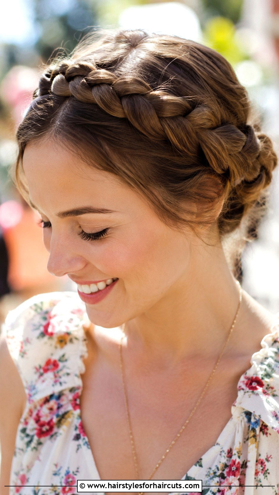 Dutch Braid - 25 hairstyles that promote hair growth - 25 hairstyles that promote hair growth