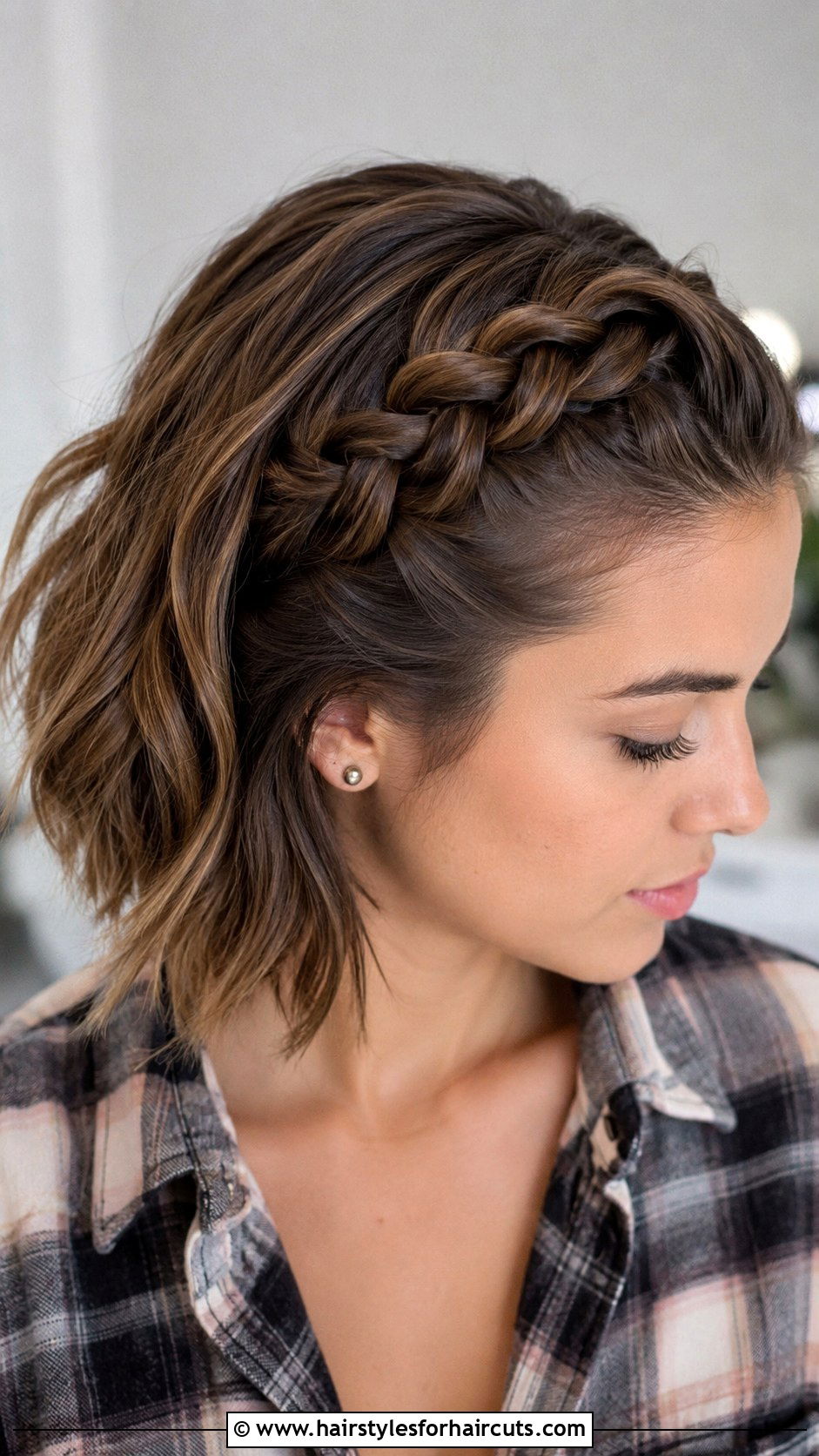 Dutch Braid Short Hair - 25 school hairstyles for short hair - 25 school hairstyles for short hair