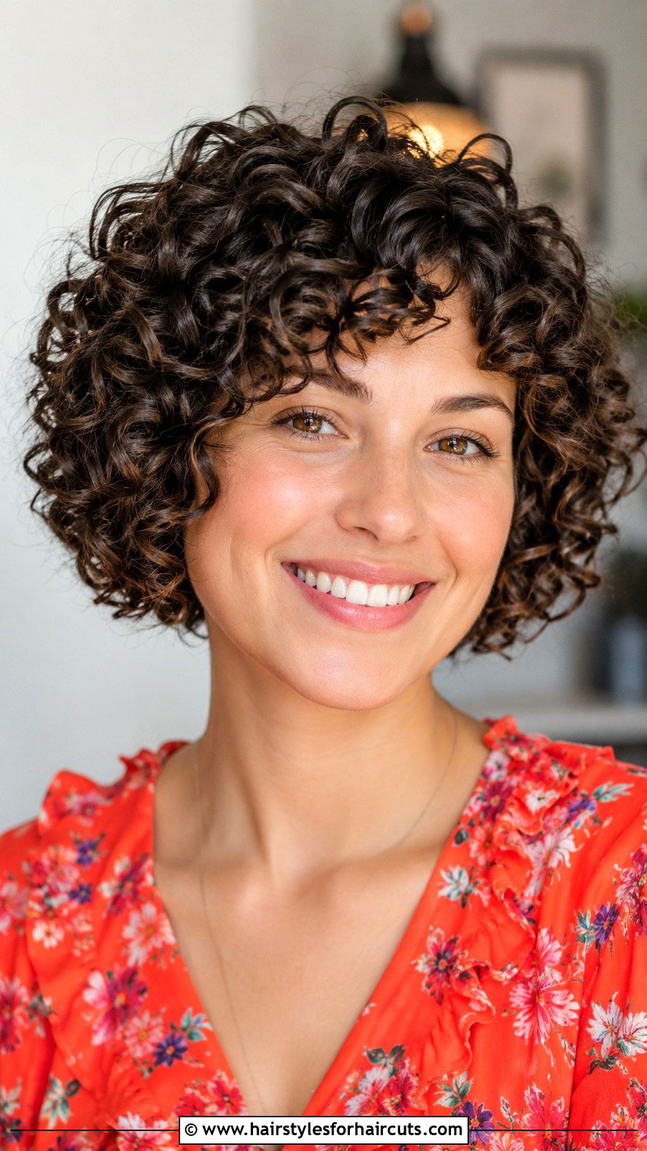 Ear Length Curly Bob For Fine Hair - 25 ear length hairstyles for fine hair - 25 ear length hairstyles for fine hair
