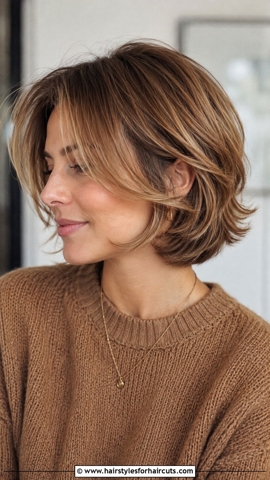 Ear Length Textured Bob For Fine Hair - 25 ear length hairstyles for fine hair - 25 ear length hairstyles for fine hair