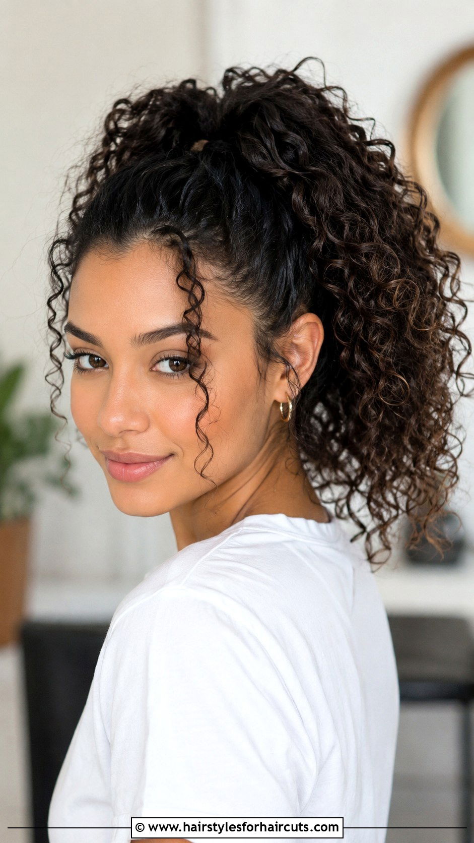Easy Curly Ponytail - 25 curly hair hairstyles easy - 25 curly hair hairstyles easy