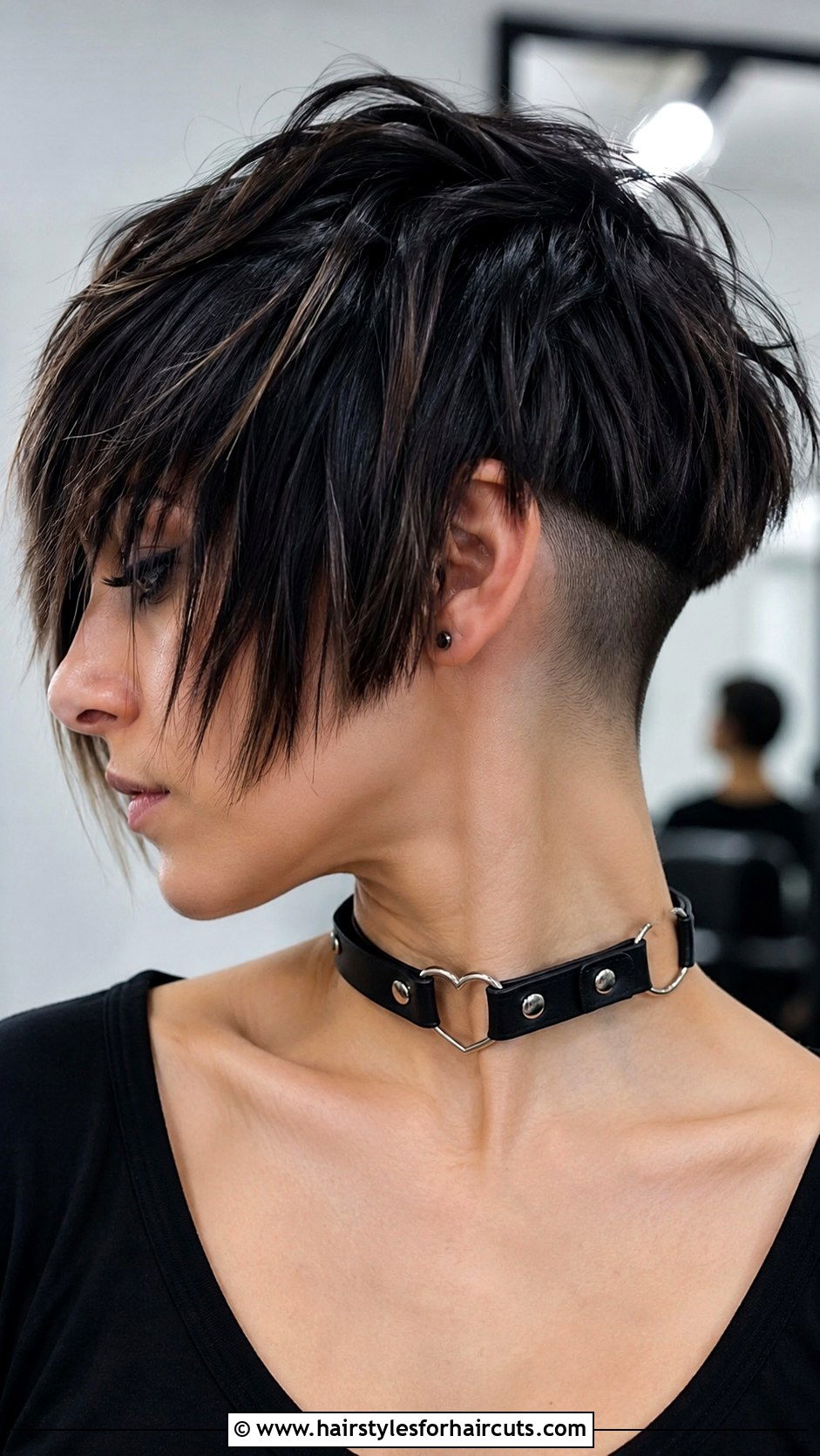 Edgy Bob With Undercut - 25 choppy edgy haircuts for medium length hair - 25 choppy edgy haircuts for medium length hair