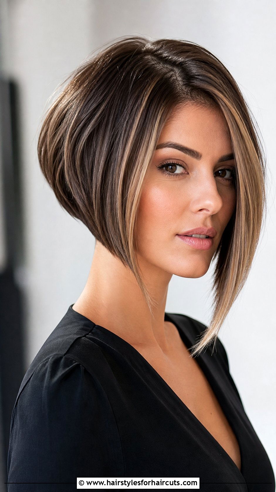 Edgy Inverted Bob - 25 edgy haircuts - 25 edgy haircuts