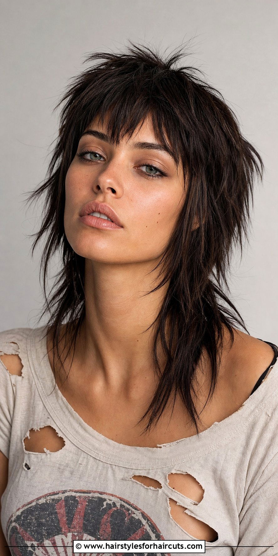 Edgy Layered Punk Mid Length Hair - 25 layered punk hairstyles for medium length hair - 25 layered punk hairstyles for medium length hair