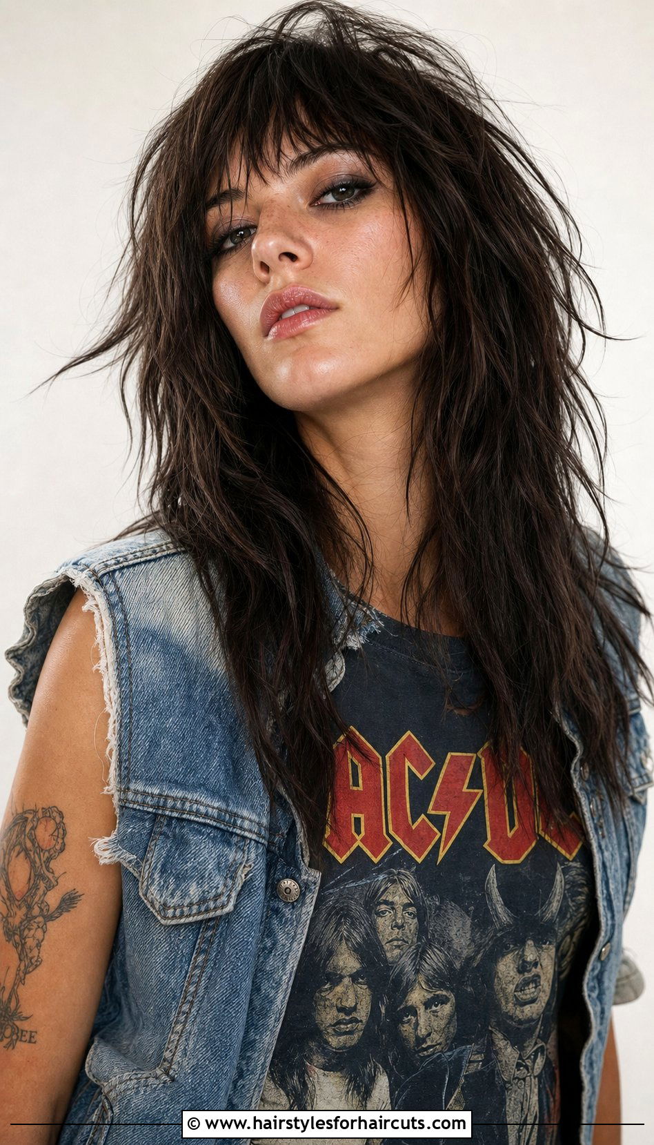Edgy Long Shag Haircut - 25 haircuts for long hair round face - 25 haircuts for long hair round face