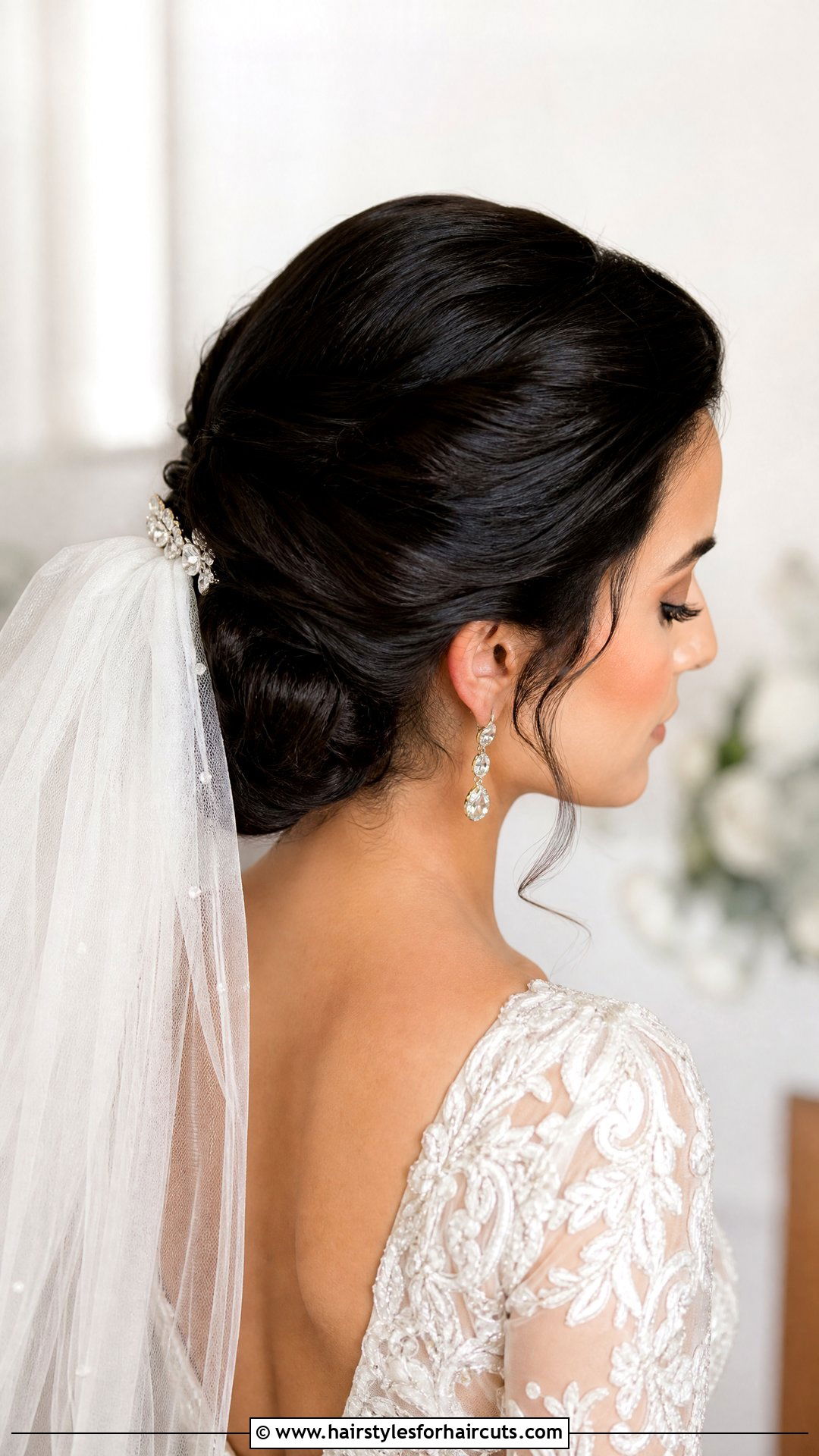 Elegant Bun With Veil Wedding Hairstyle - 25 weding hairstyles - 25 weding hairstyles