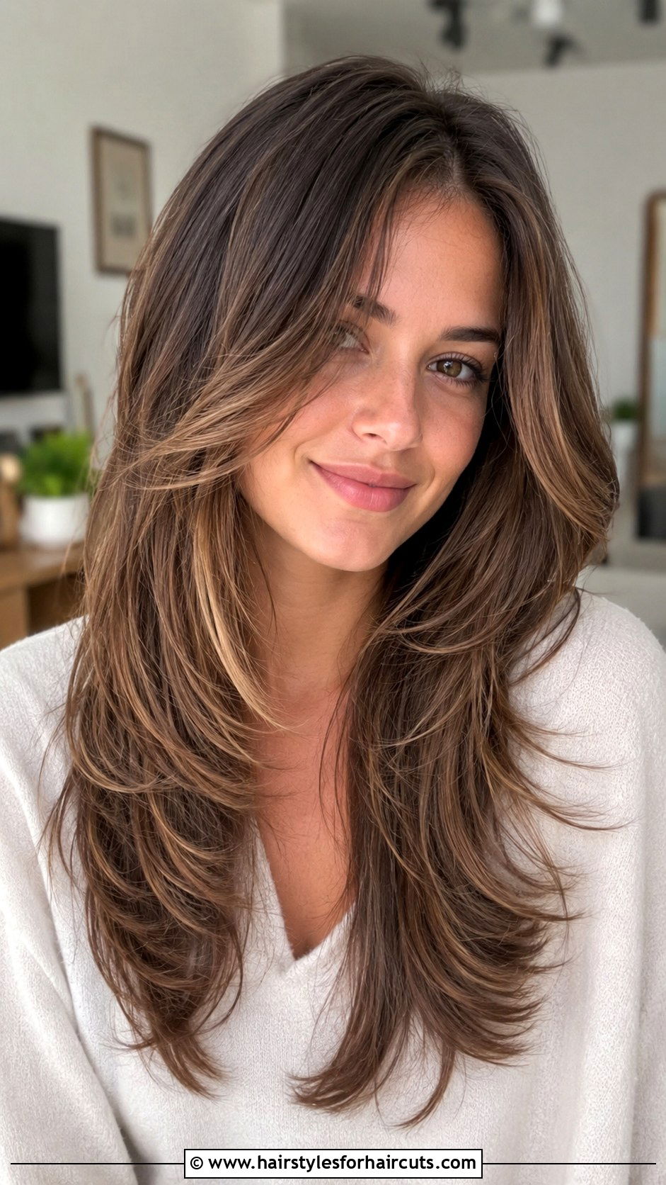 Face Framing Layered Haircut - 25 best haircuts for girls - 25 best haircuts for girls