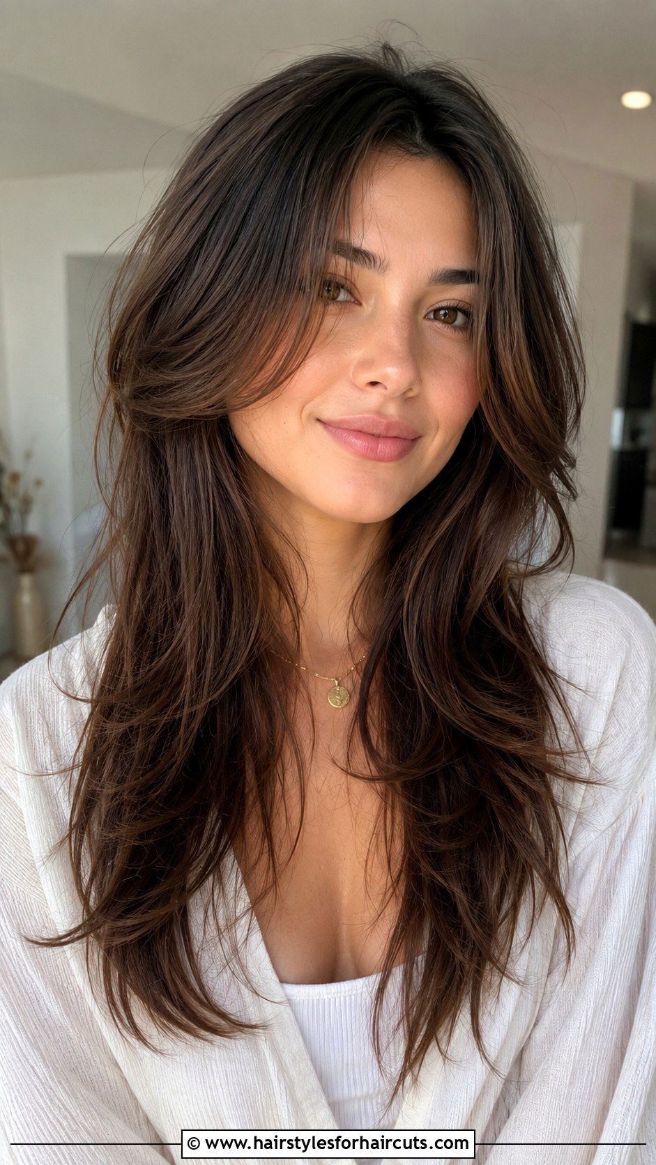 Face Framing Layers - 25 best haircuts for widows peak - 25 best haircuts for widows peak