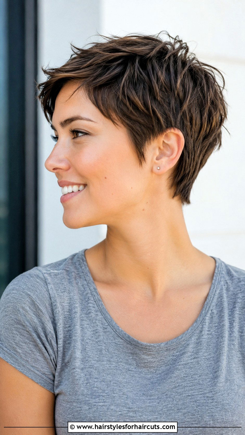 FaceApp Short Pixie Cut - 25 app for haircuts - 25 app for haircuts