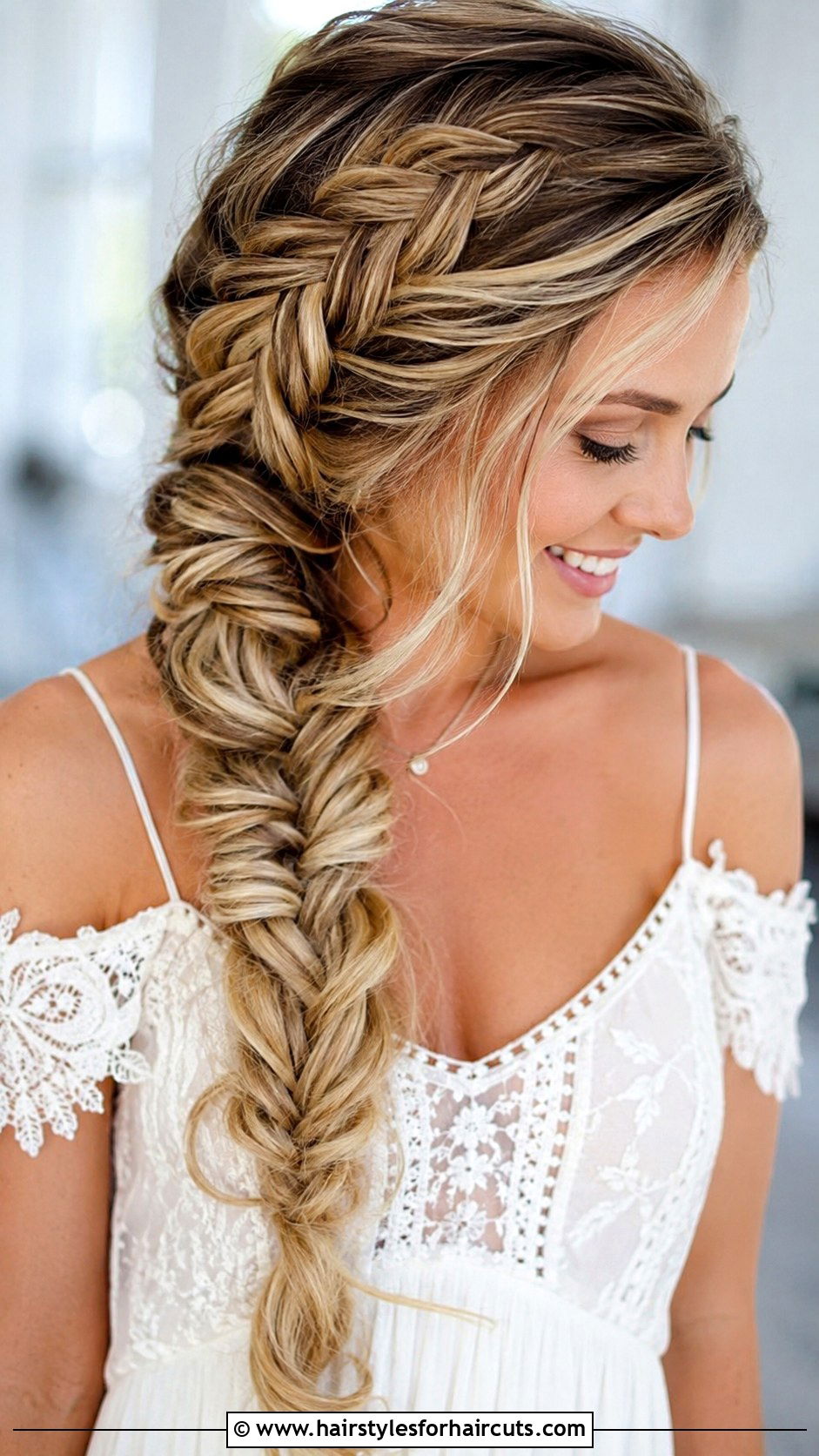 Fancy Fishtail Braid For Girls - 25 fancy hairstyles for girls - 25 fancy hairstyles for girls