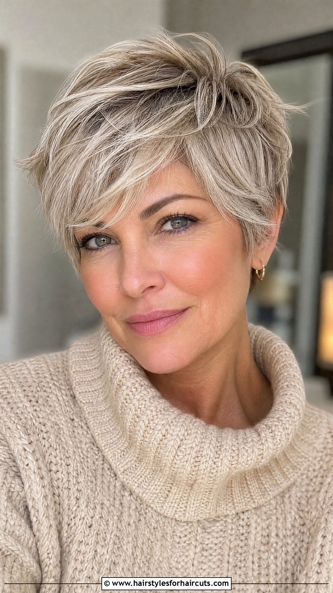 Feathered Pixie Cut - 25 haircuts for alopecia - 25 haircuts for alopecia