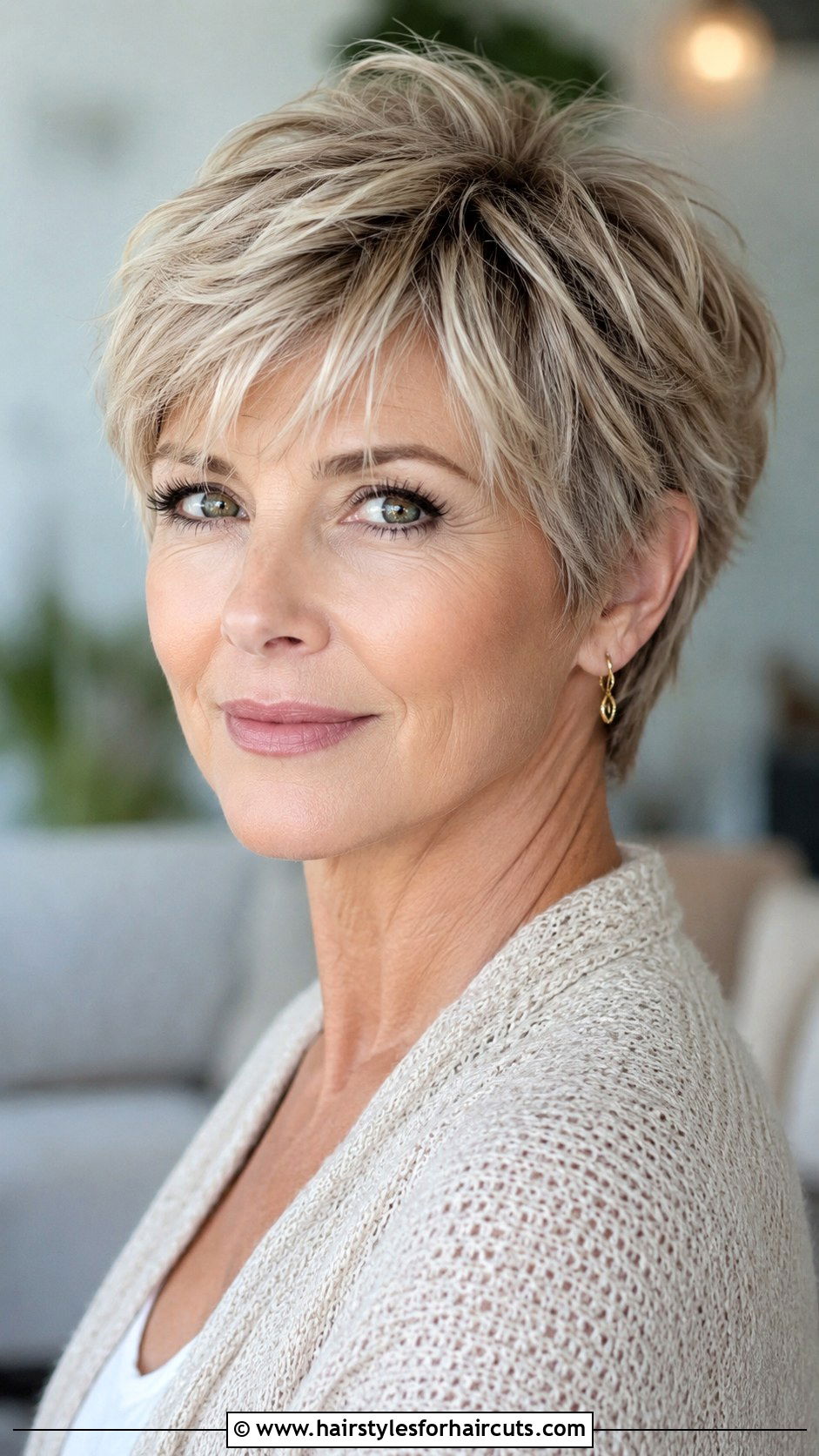 Feathered Pixie Cut For Fine Hair - 25 short haircuts for fine thinning hair - 25 short haircuts for fine thinning hair