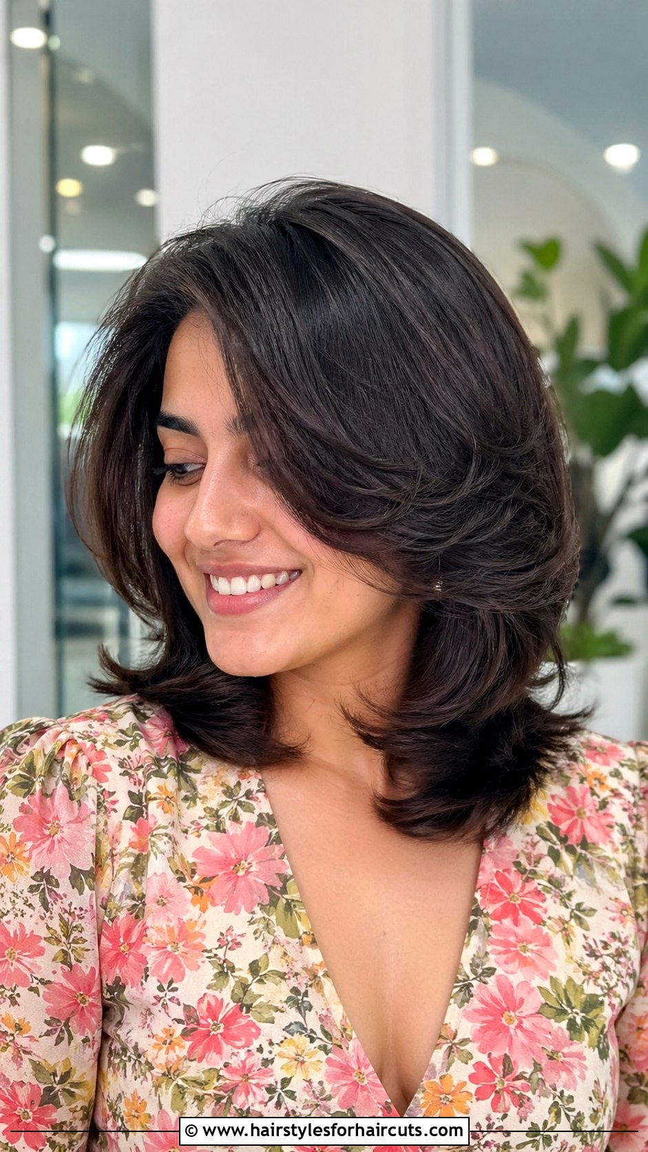 Feathered Short Hair Blow Dry - 25 blow dry short hairstyles - 25 blow dry short hairstyles