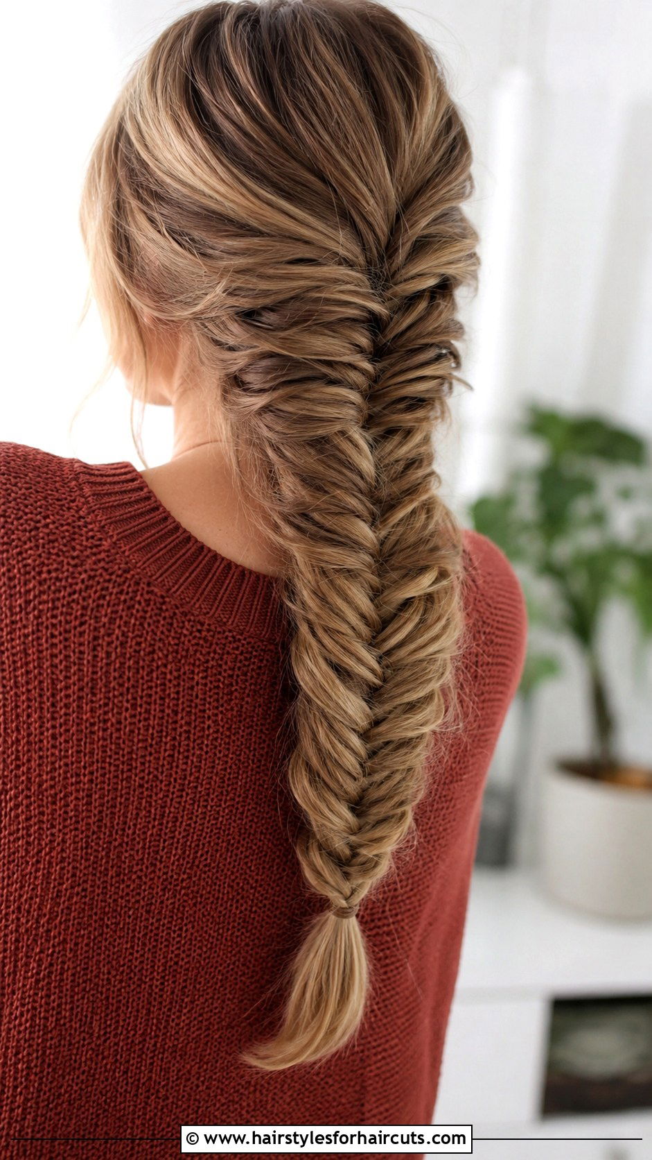Fishtail Braid - 25 hairstyles for thick frizzy hair - 25 hairstyles for thick frizzy hair