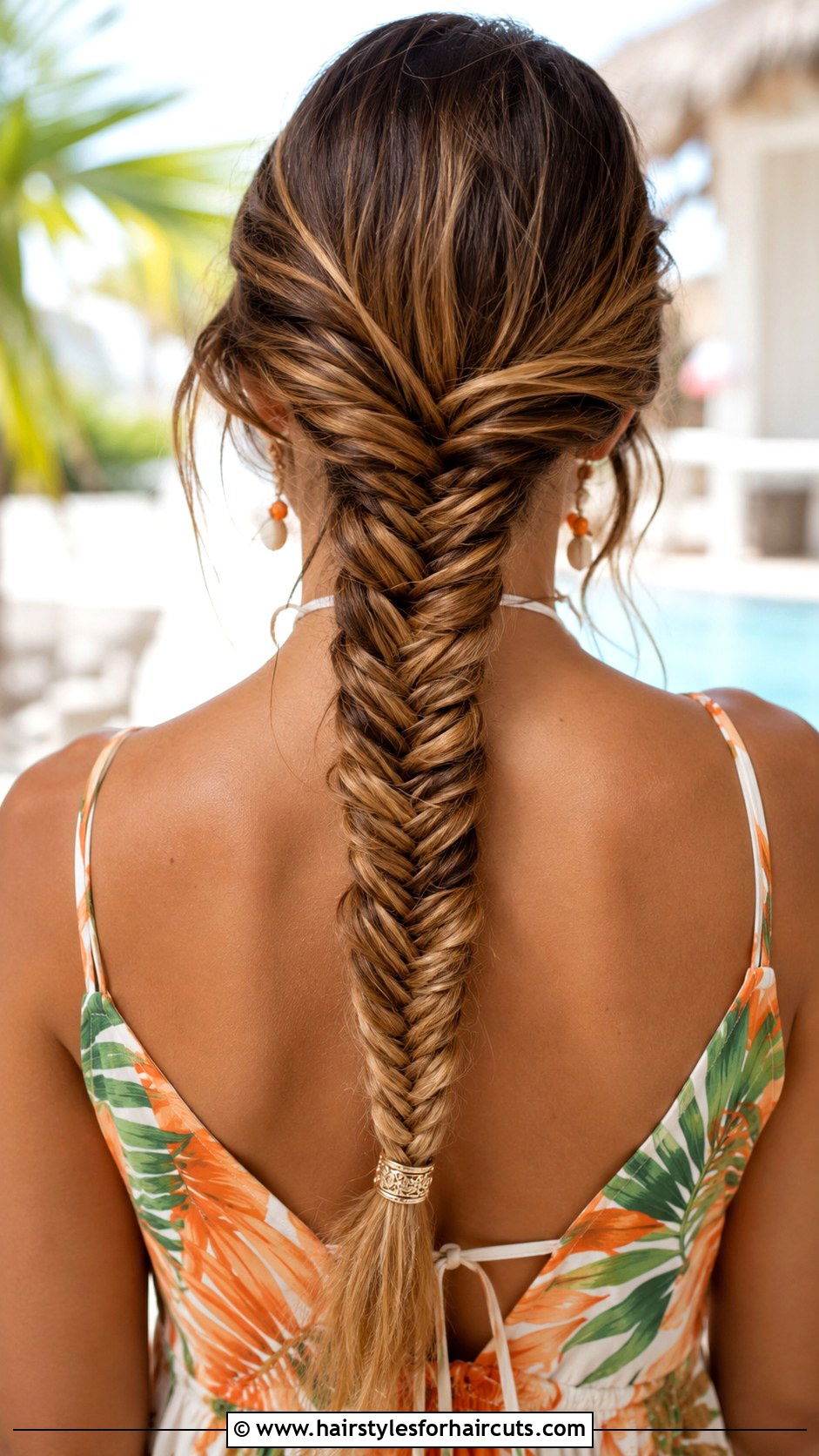 Fishtail Braid - 25 bridesmaid hairstyles for long hair - 25 bridesmaid hairstyles for long hair