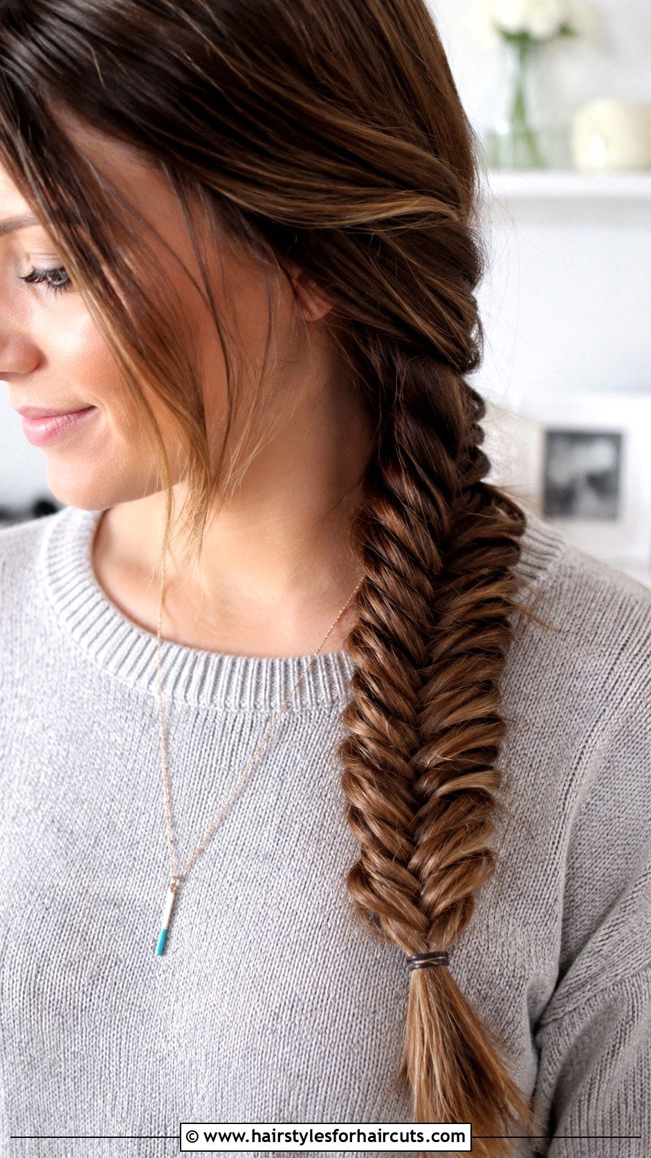 Fishtail Braid - 25 clean girl hairstyles - 25 clean girl hairstyles