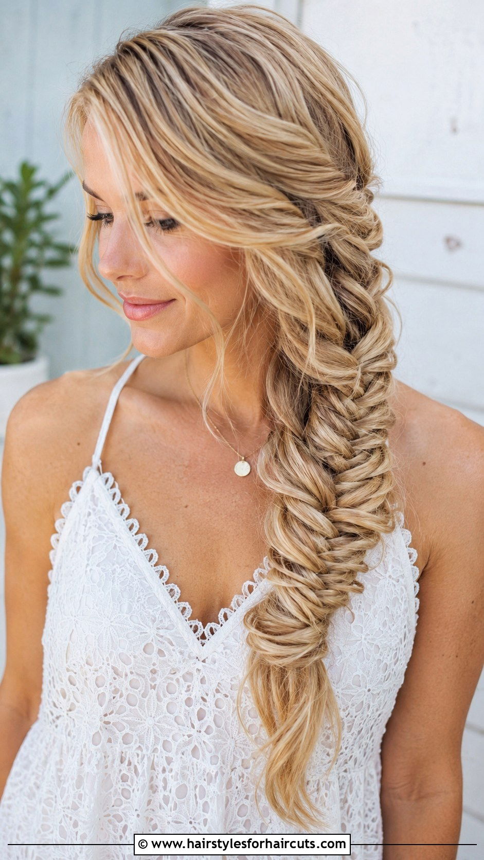 Fishtail Braid - 25 wedding long hair hairstyles - 25 wedding long hair hairstyles