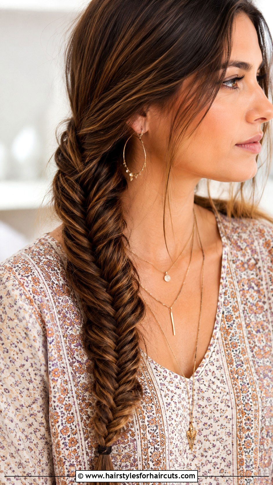 Fishtail Braid - 25 different kinds of hairstyles - 25 different kinds of hairstyles
