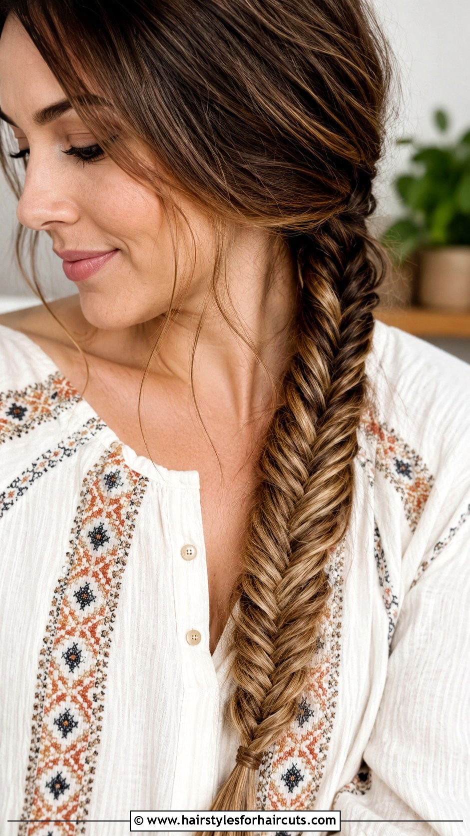 Fishtail Braid - 25 elegant hairstyles for long hair - 25 elegant hairstyles for long hair