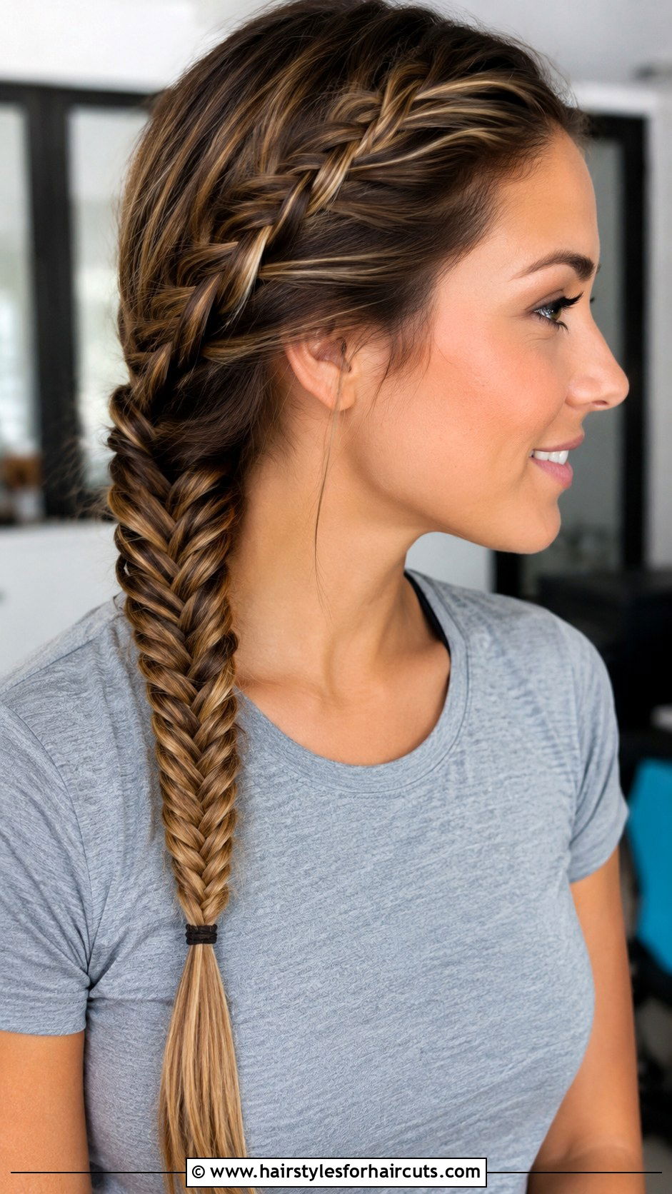 Fishtail Braid - 25 gym hairstyles for long hair - 25 gym hairstyles for long hair