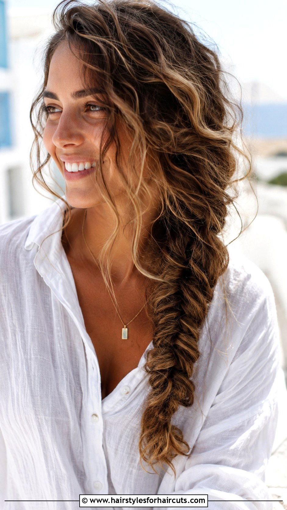 Fishtail Braid For Curly Beach Hair - 25 curly hair beach hairstyles - 25 curly hair beach hairstyles
