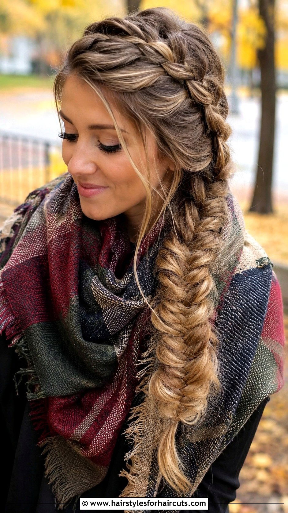 Fishtail Braid Hairstyle - 25 best wedding hairstyles - 25 best wedding hairstyles
