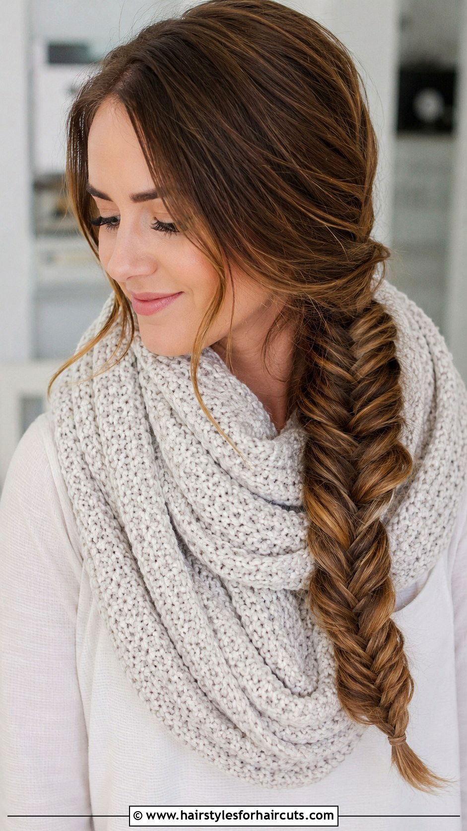 Fishtail Braid Hairstyle - 25 christmas hairstyles - 25 christmas hairstyles