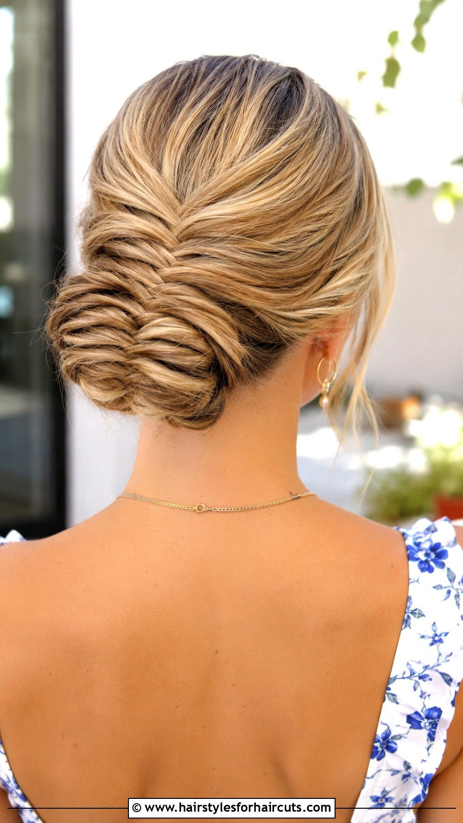 Fishtail Chignon - 25 chignon hairstyles - 25 chignon hairstyles
