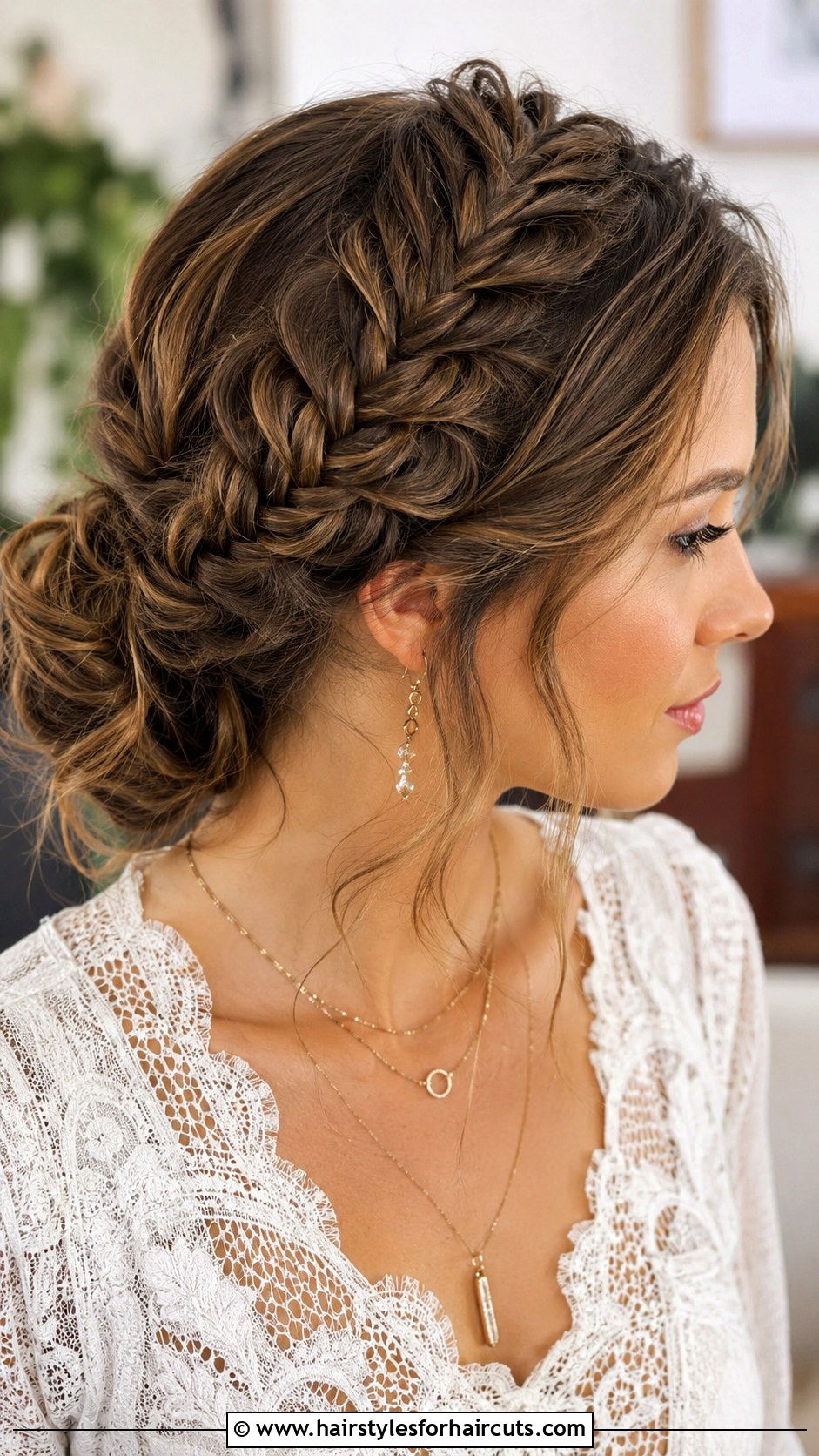 Fishtail Crown Braid - 25 crown hairstyles - 25 crown hairstyles