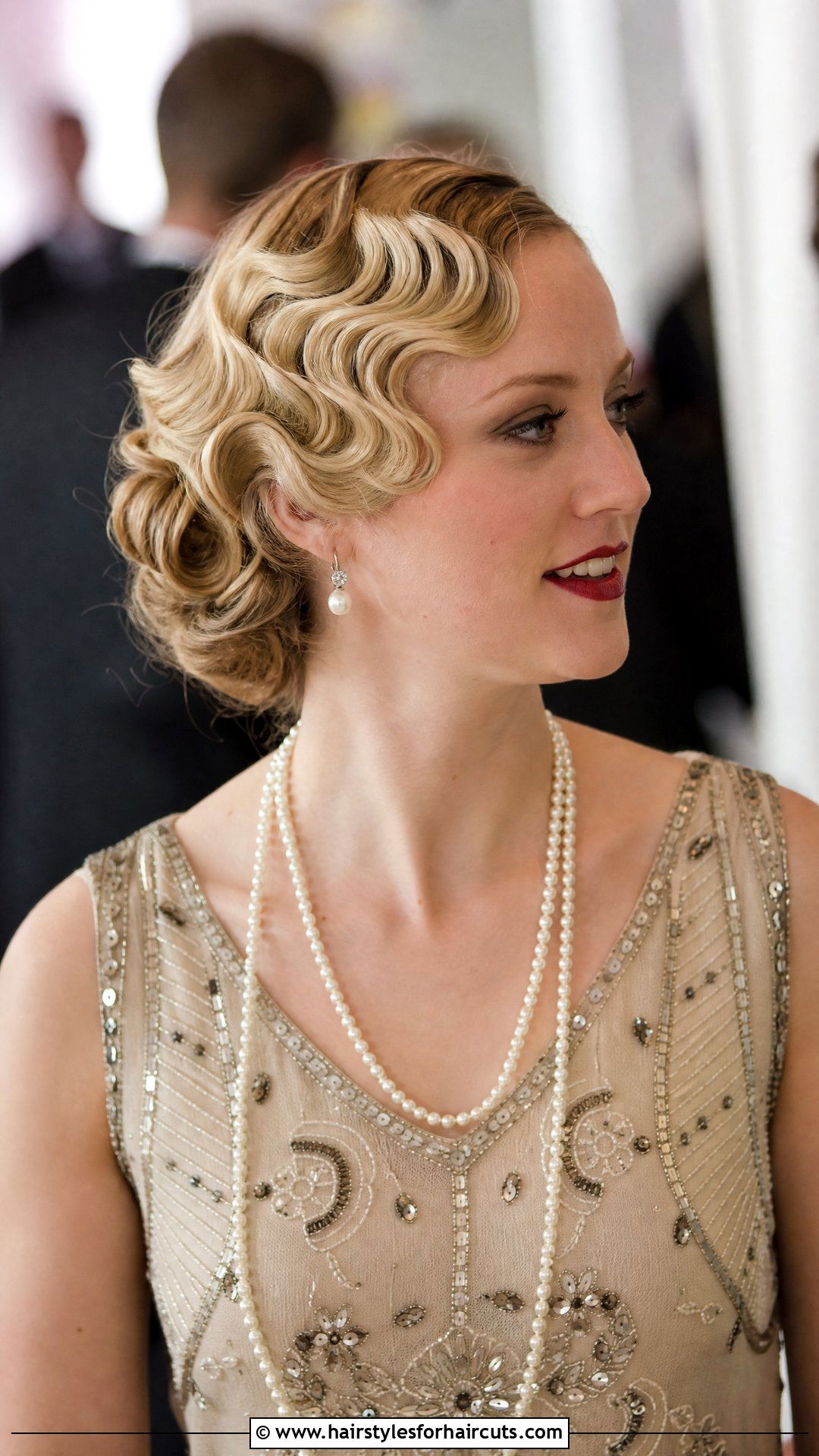Flapper Pin Curl Updo - 25 flapper hairstyles - 25 flapper hairstyles