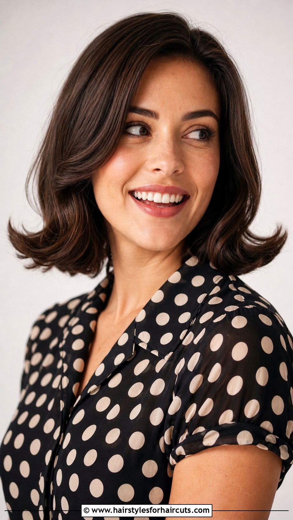 Flipped Ends Shoulder Length Hair - 25 cute hairstyles for thin shoulder length hair - 25 cute hairstyles for thin shoulder length hair