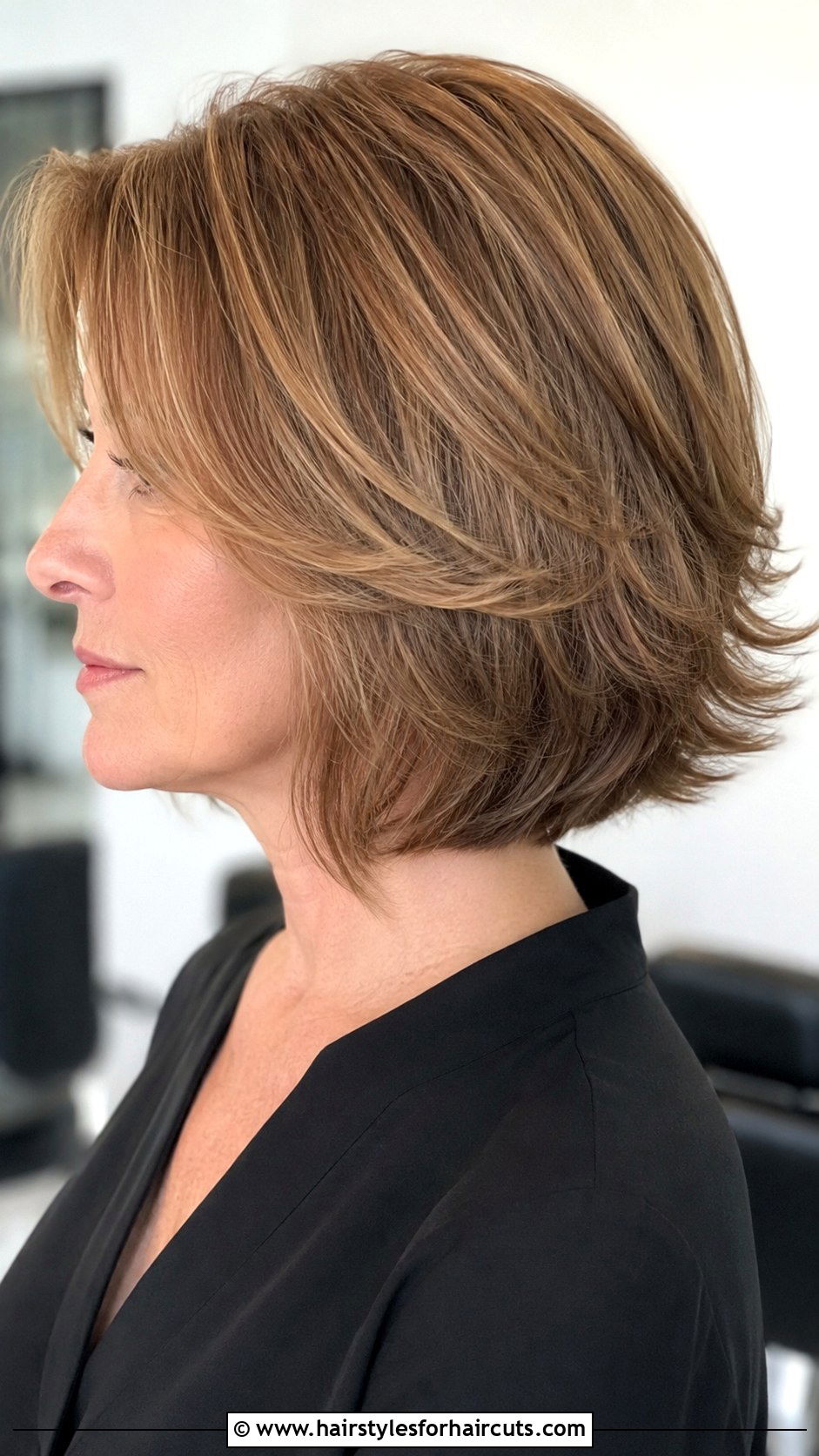 Flippy Graduated Bob - 25 short flippy hairstyles for fine hair - 25 short flippy hairstyles for fine hair