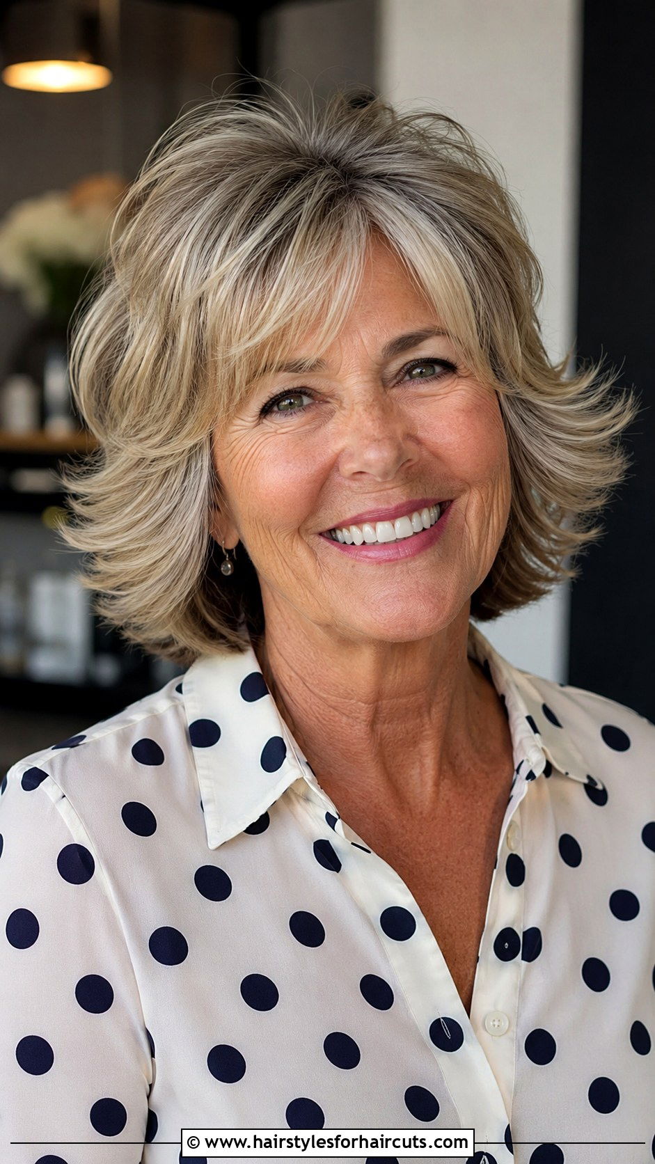 Flippy Layers - 25 current hairstyles for women over 60 - 25 current hairstyles for women over 60