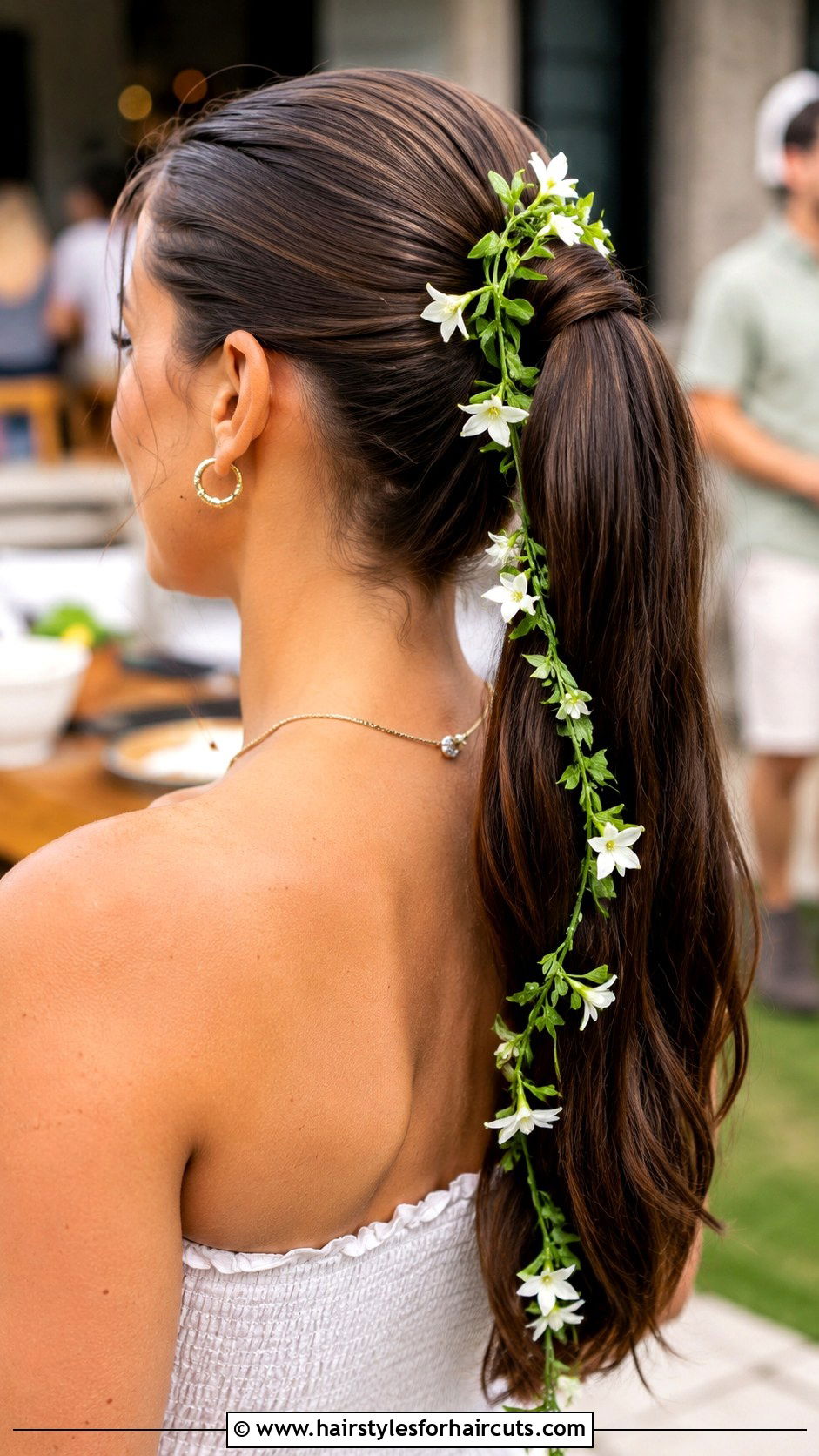 Floral Ponytail Wrap - 25 hairstyles with flowers in hair - 25 hairstyles with flowers in hair