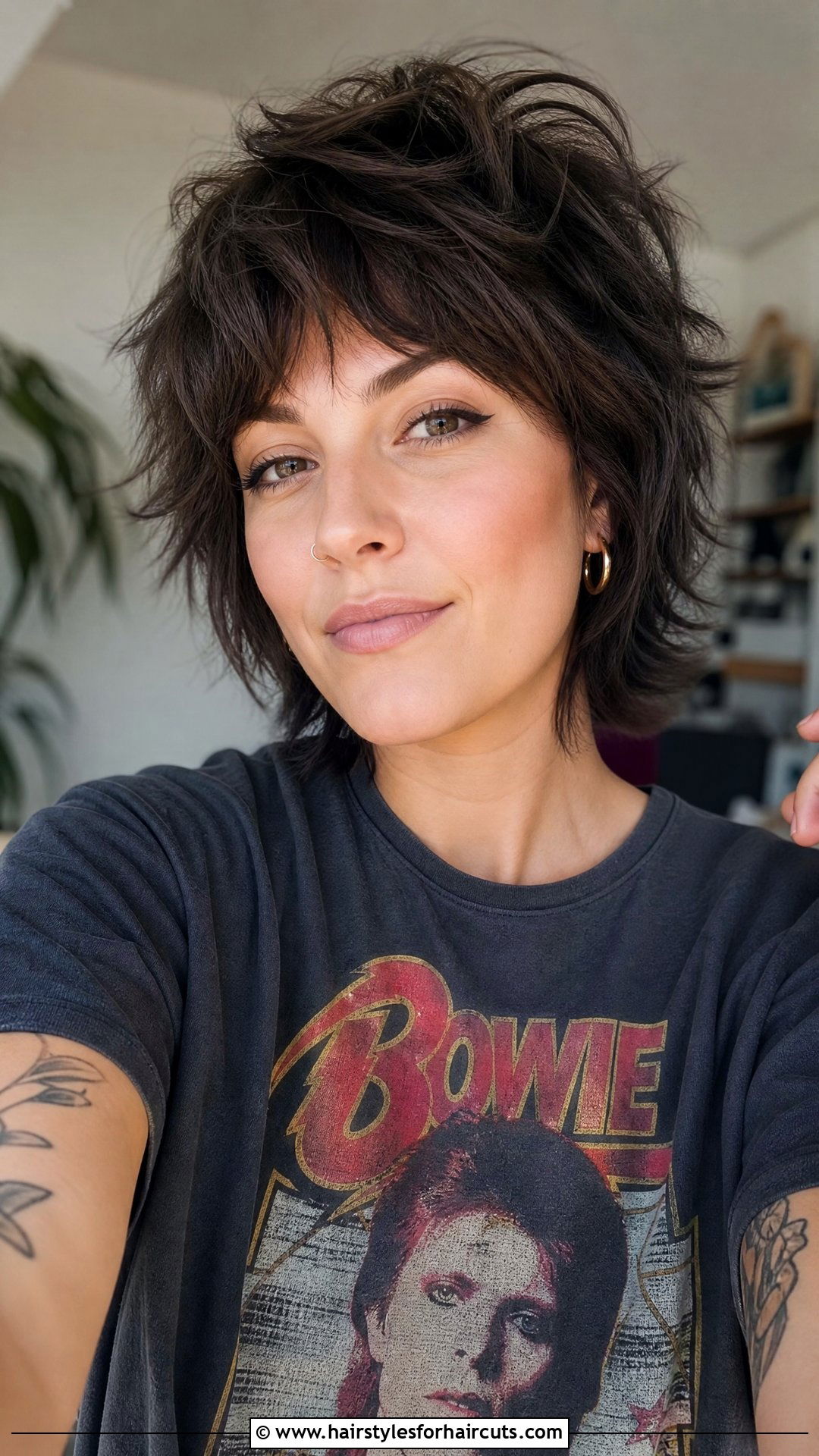 Fluffy Short Shag - 25 fluffy haircuts - 25 fluffy haircuts
