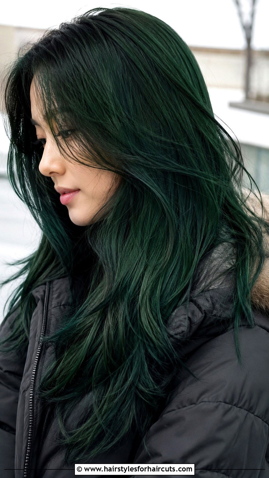 Forest Green Layered Hair - 25 green hairstyles - 25 green hairstyles