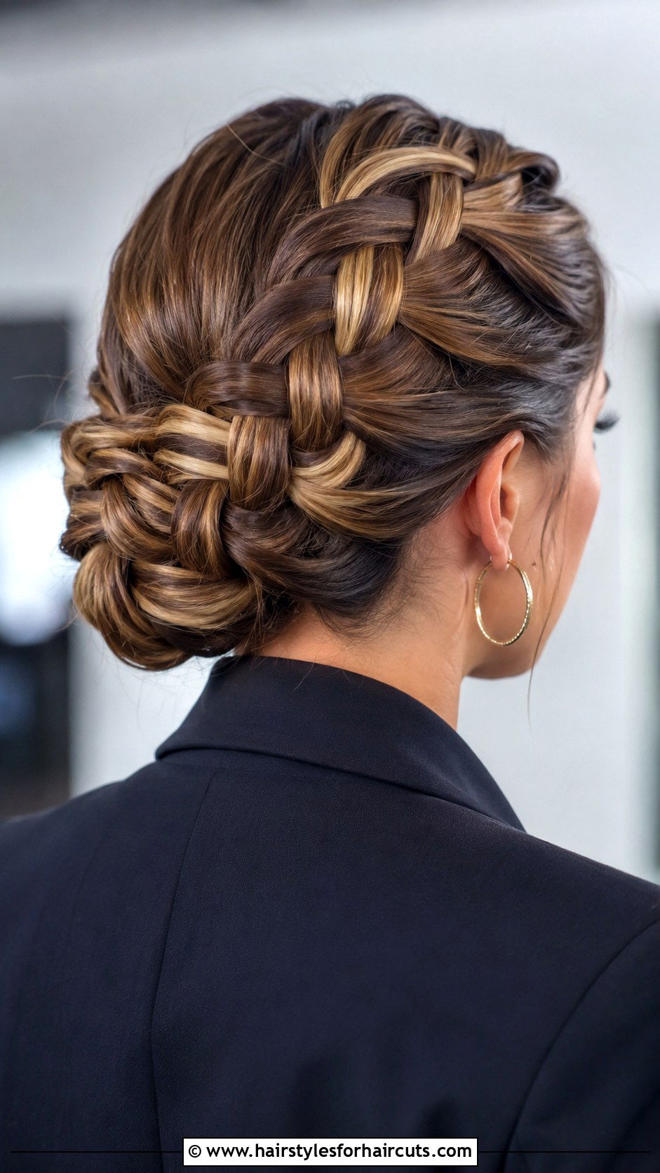 Four Strand Braid Updo - 25 complicated hairstyles - 25 complicated hairstyles