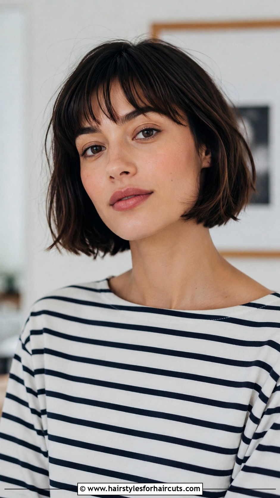 French Bob - 25 haircuts to make you look younger - 25 haircuts to make you look younger